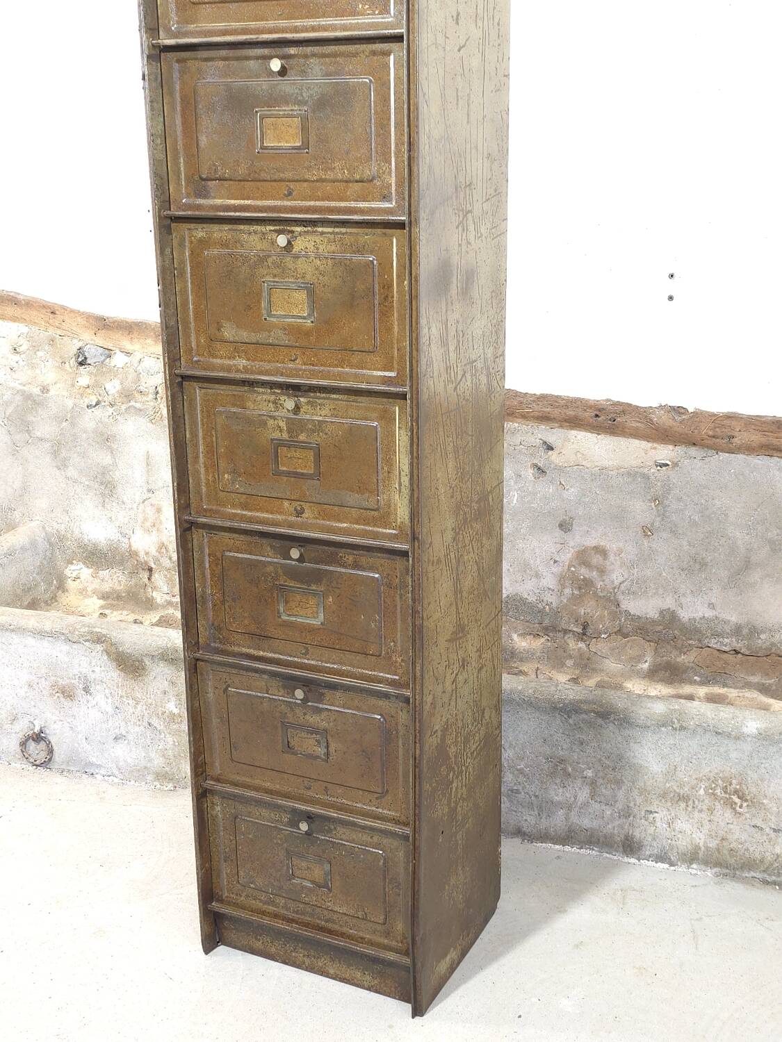 Large metal cabinet with flaps, Strafor or Ronéo style