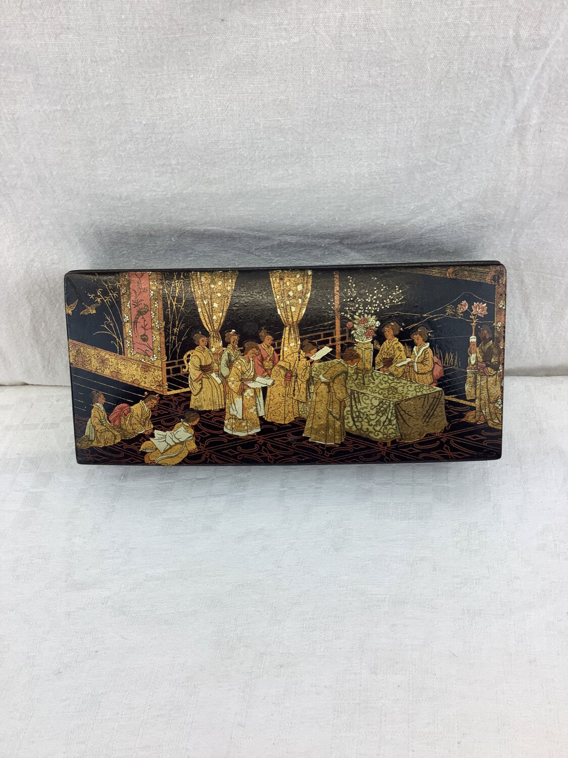 Japanese lacquered box