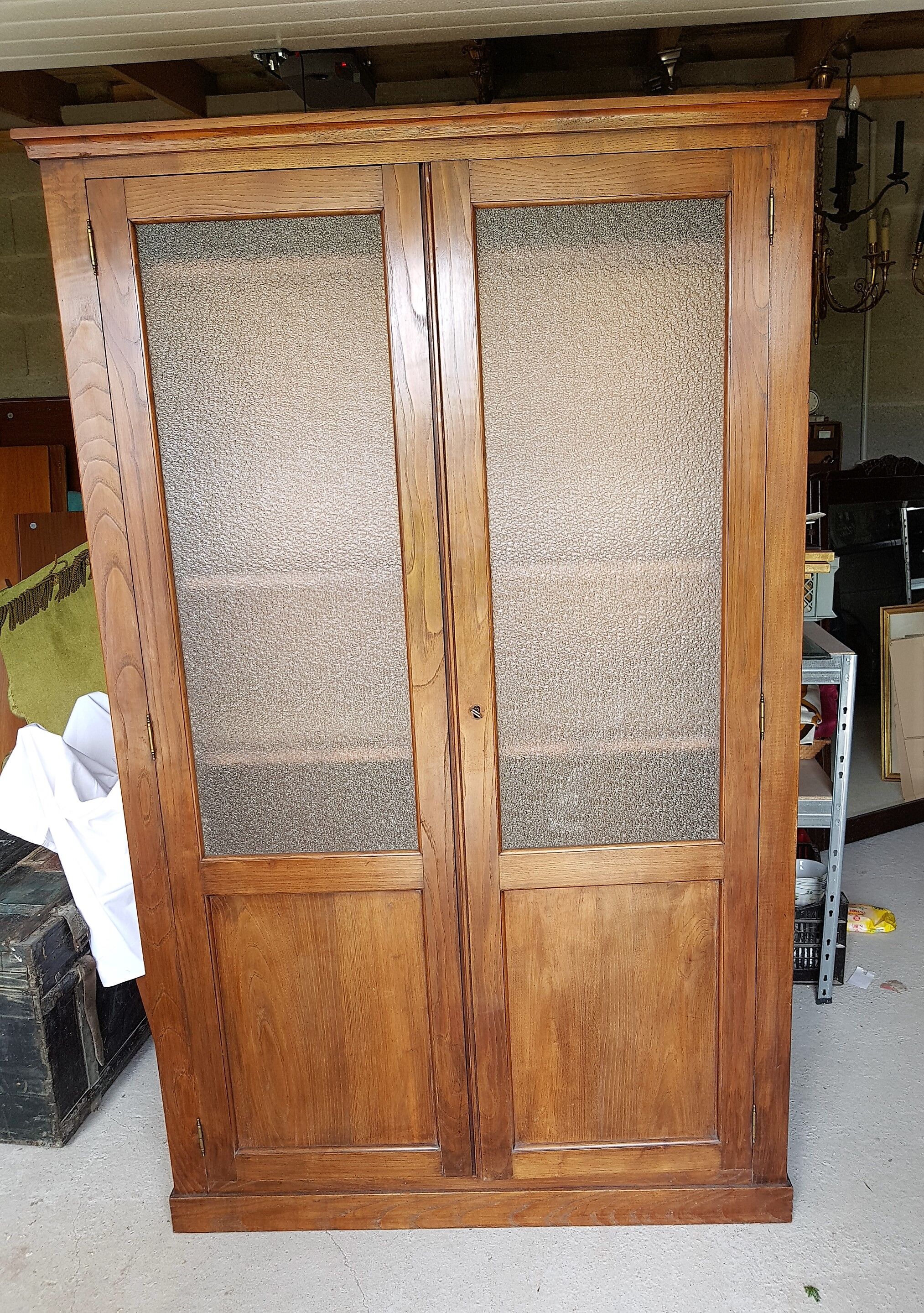 Cabinet old type pharmacy two wooden doors granitées
