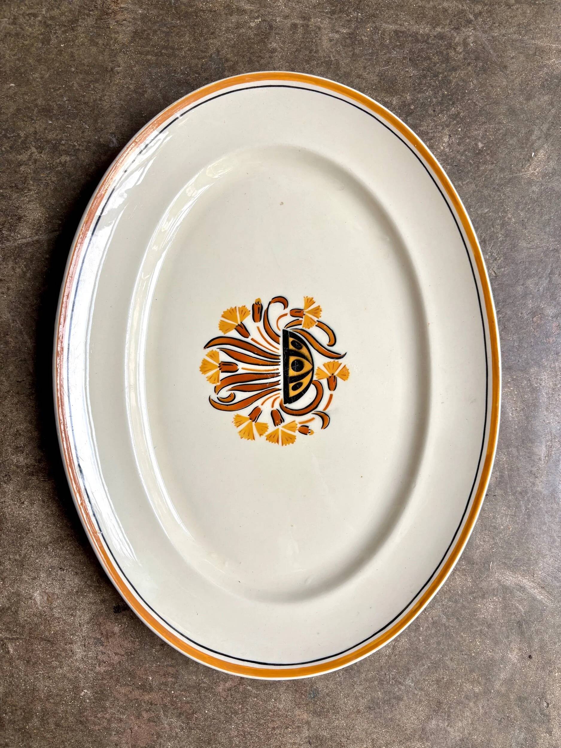 Creil & Montereau oval ironstone dish, "Oeillets" service