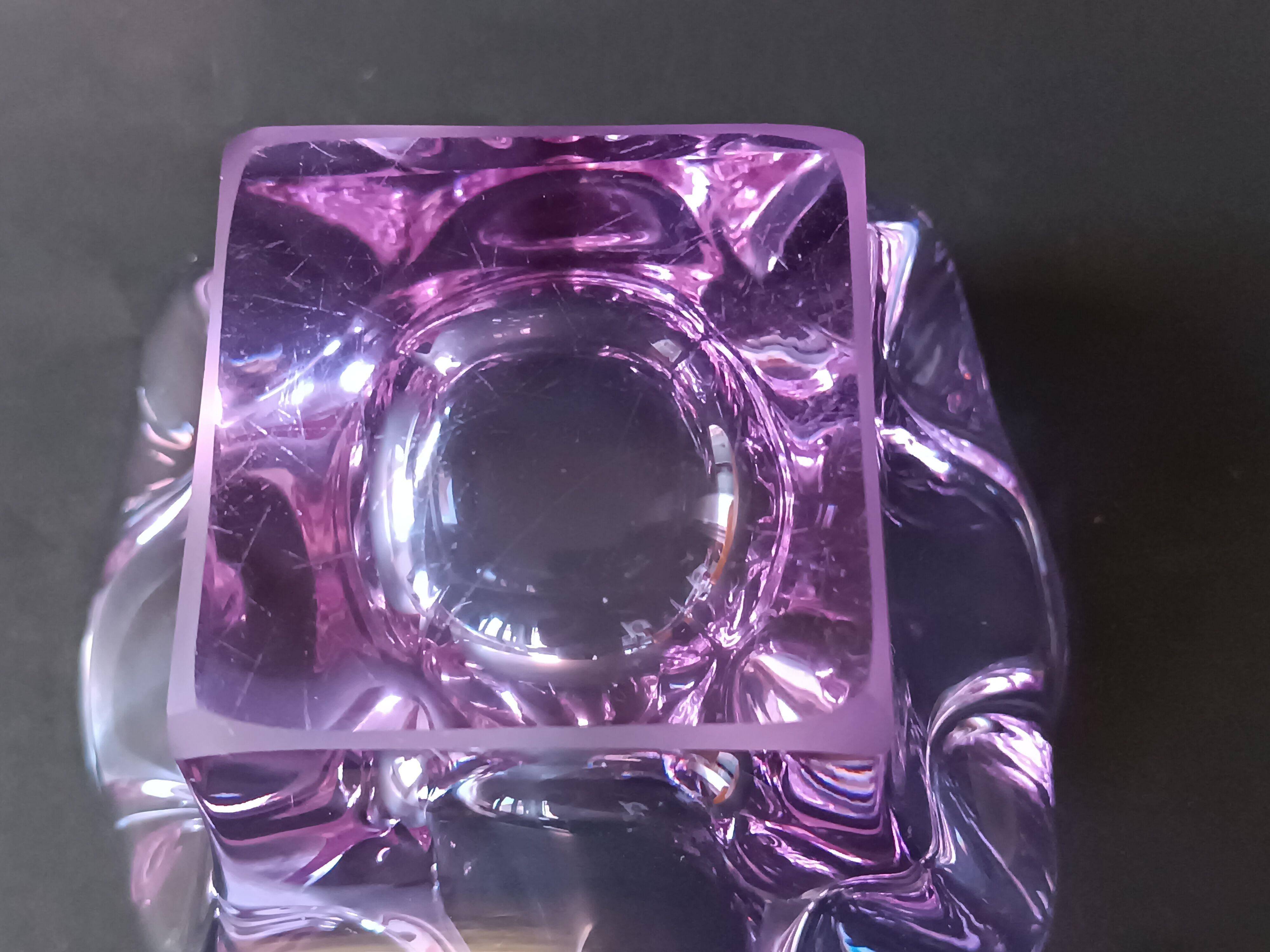 Cendrier en verre de Murano violet 1970