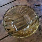 Amber glass bowl – square base and spiral decoration – 1970s design