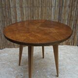 Guéridon ou table basse en noyer art déco.
