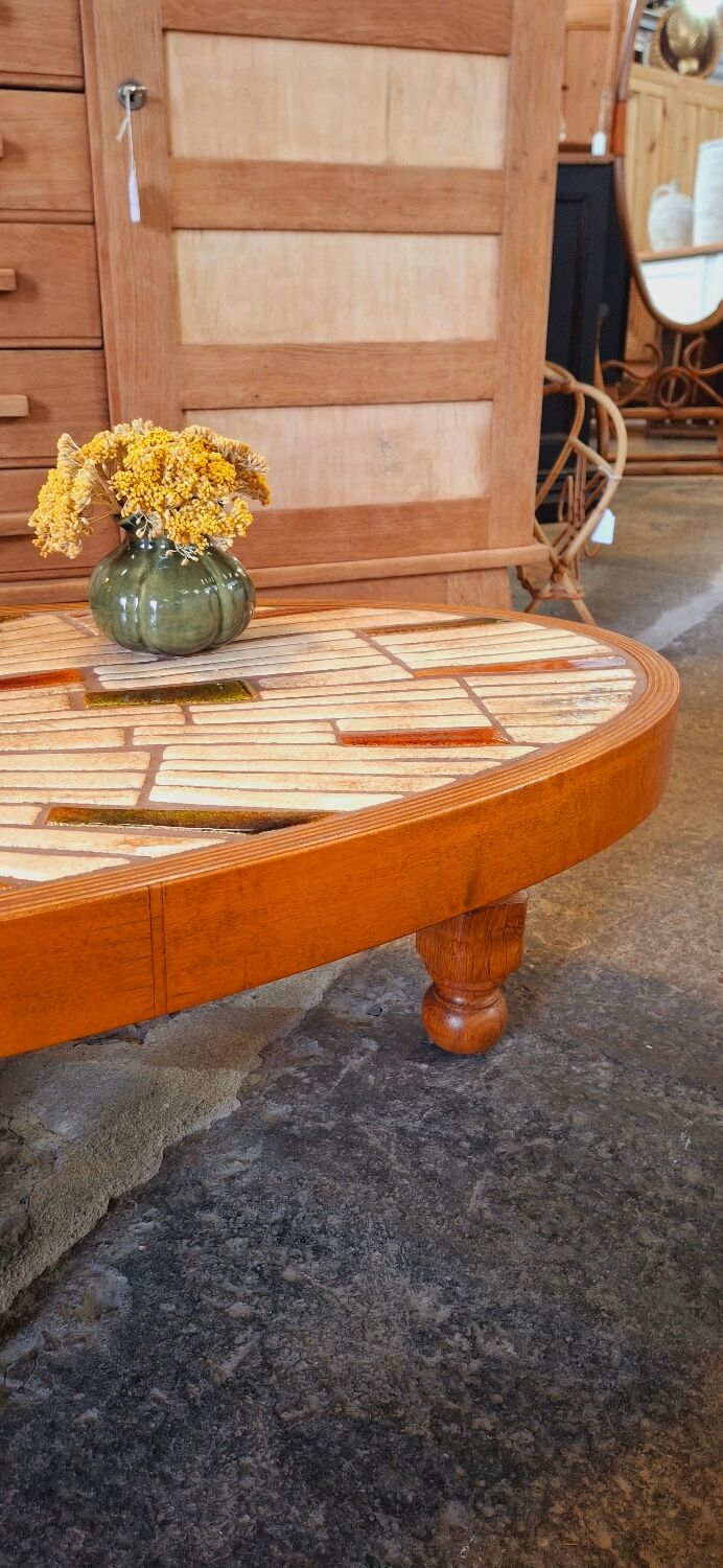 Ceramic coffee table