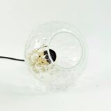 Plafonnier Mid-Century en verre bullé et laiton – H. Tynell pour Limburg, années 60