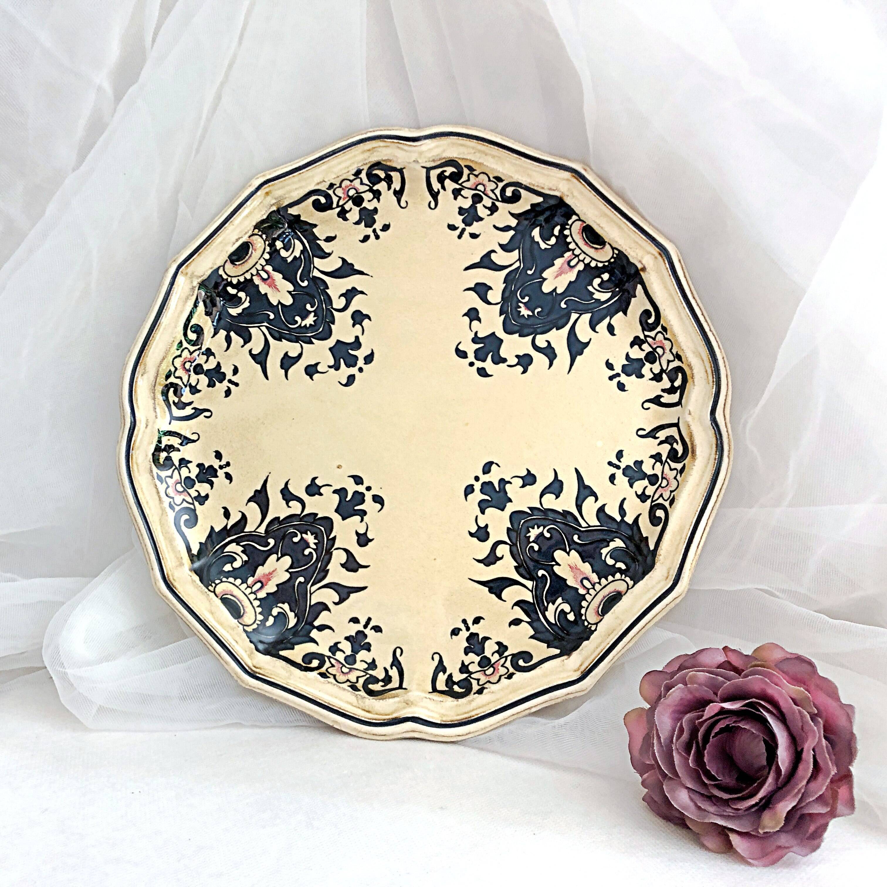 Decorative earthenware plate from Salins France decor Quevilly 25.5 cm