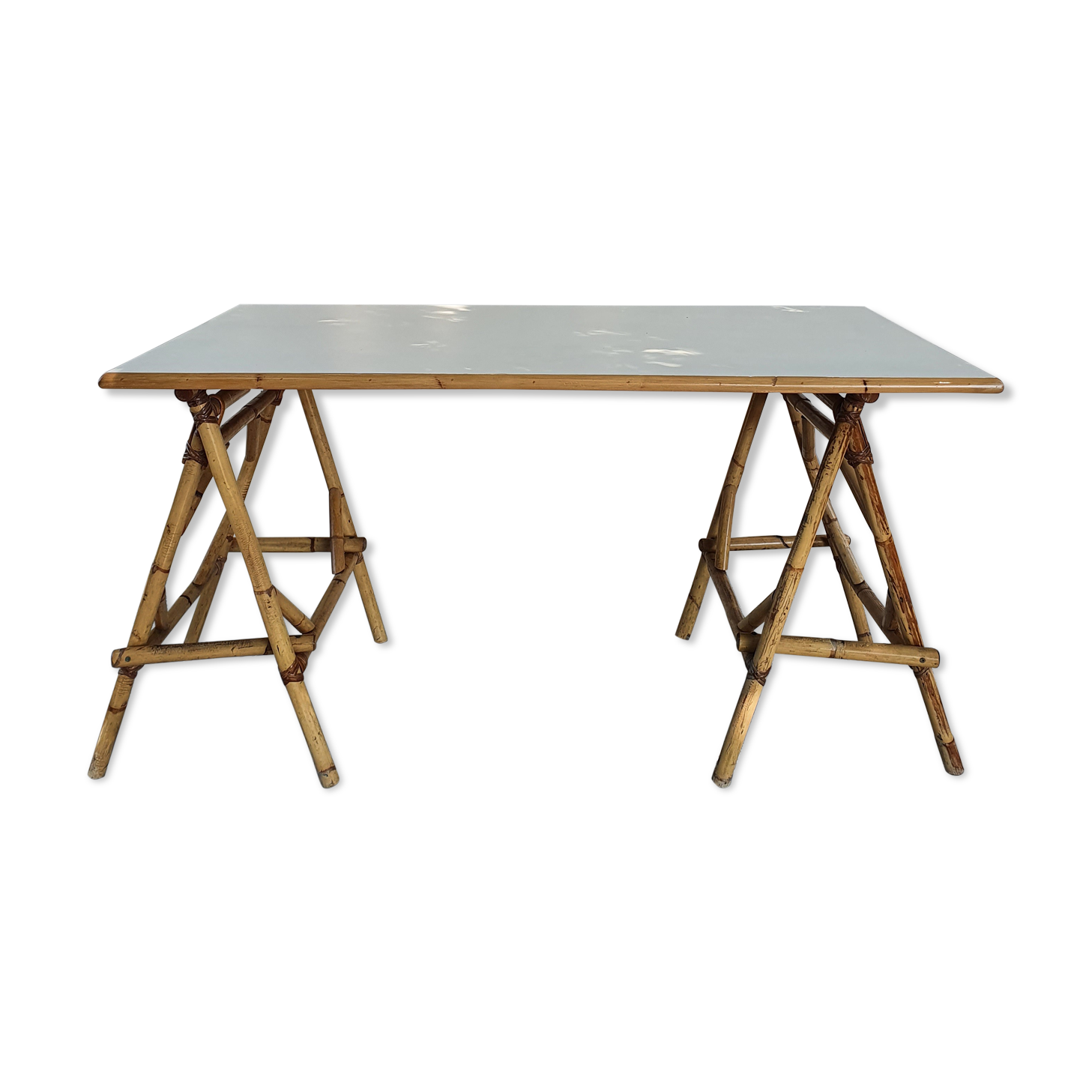 Bureau en rotin