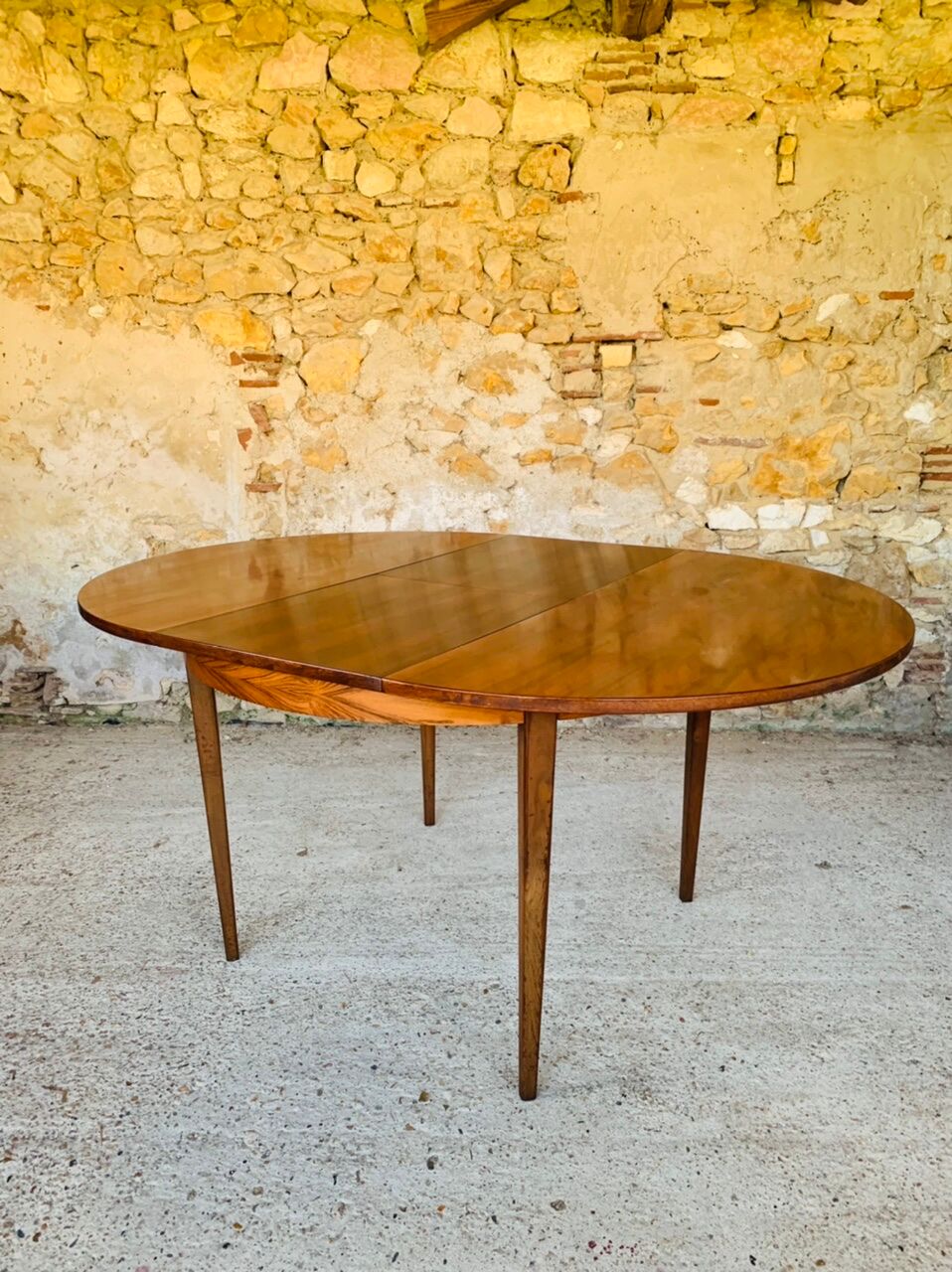 Extendable dining table with butterfly extensions in rosewood circa 60's