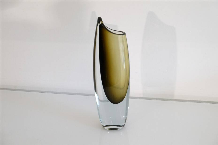 Vase "Shark" design Gunnar Nylund 1970