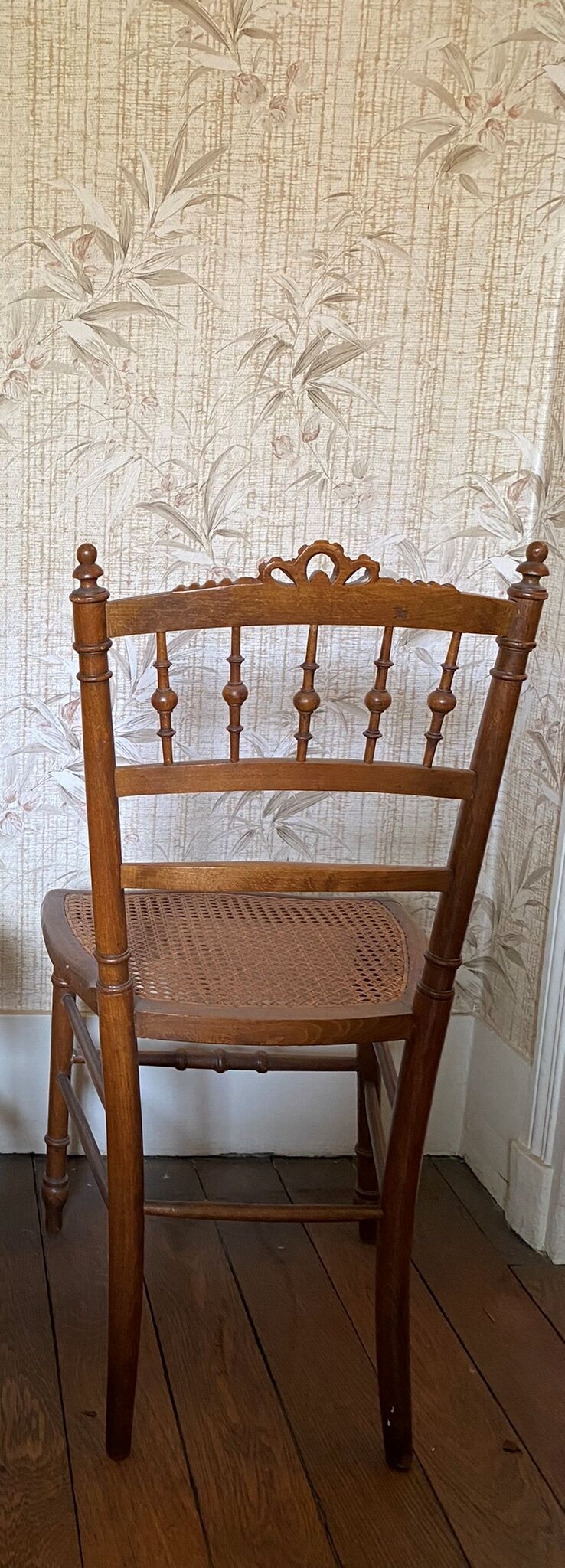 Antique canned chair 19th style Napoleon III in turned and carved wood