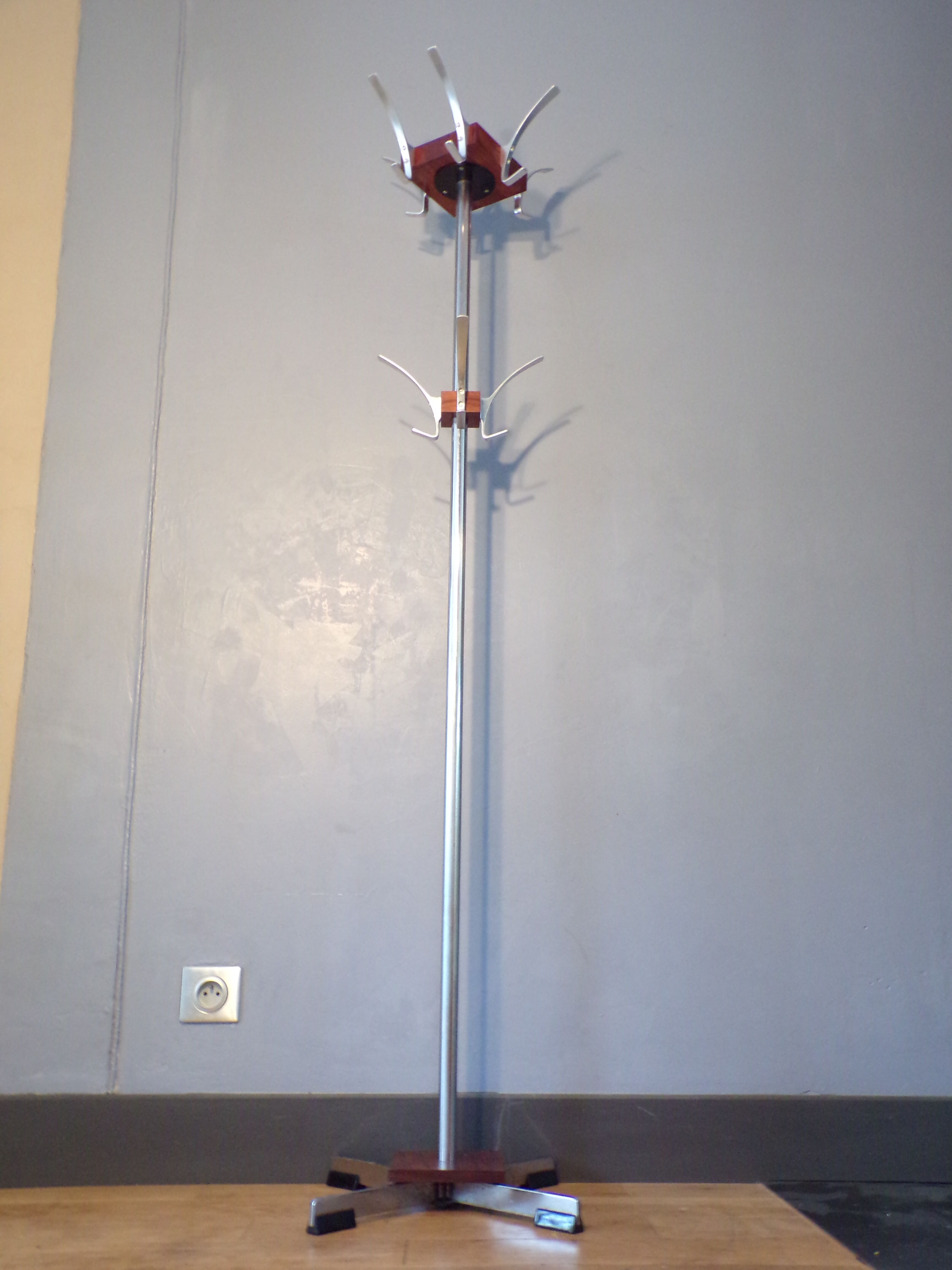 Scandinavian parrot coat hanger