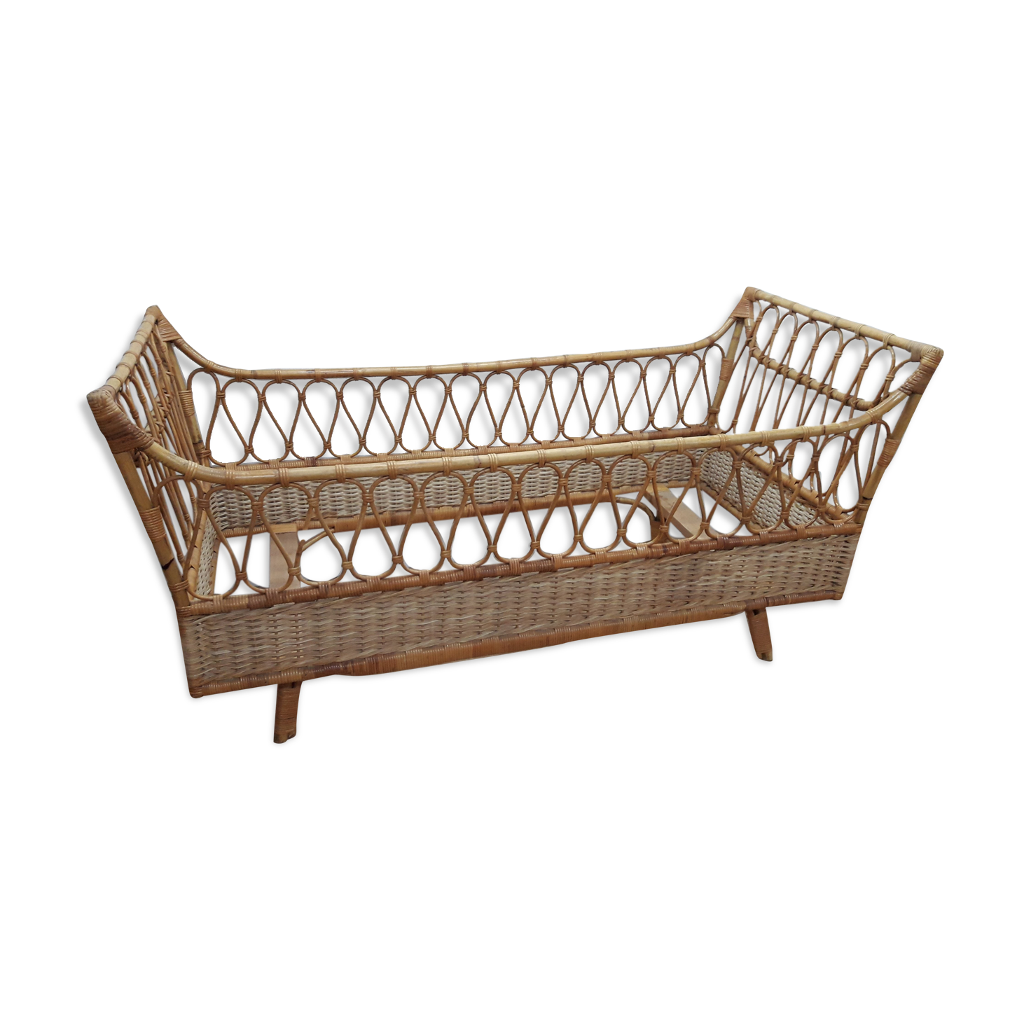 Bed child vintage rattan