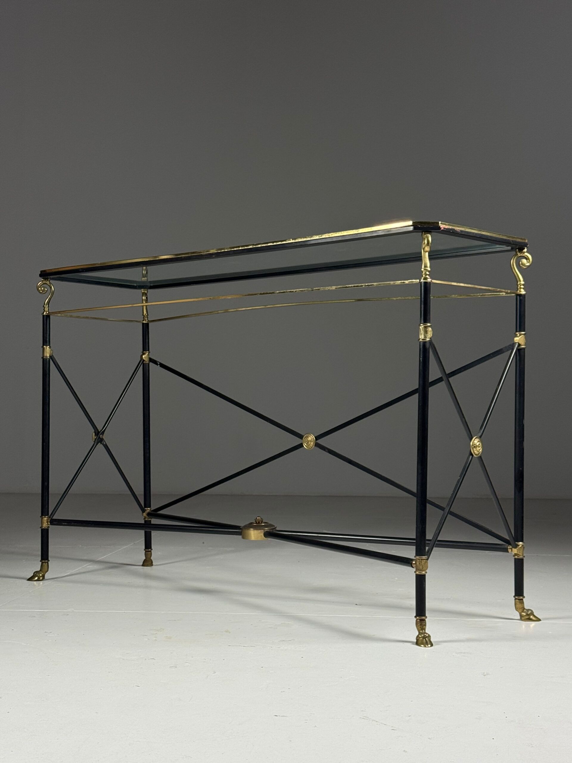 Table d'appoint des années 1960.