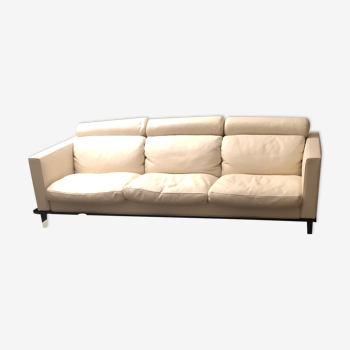 Duvivier sofa in white leather