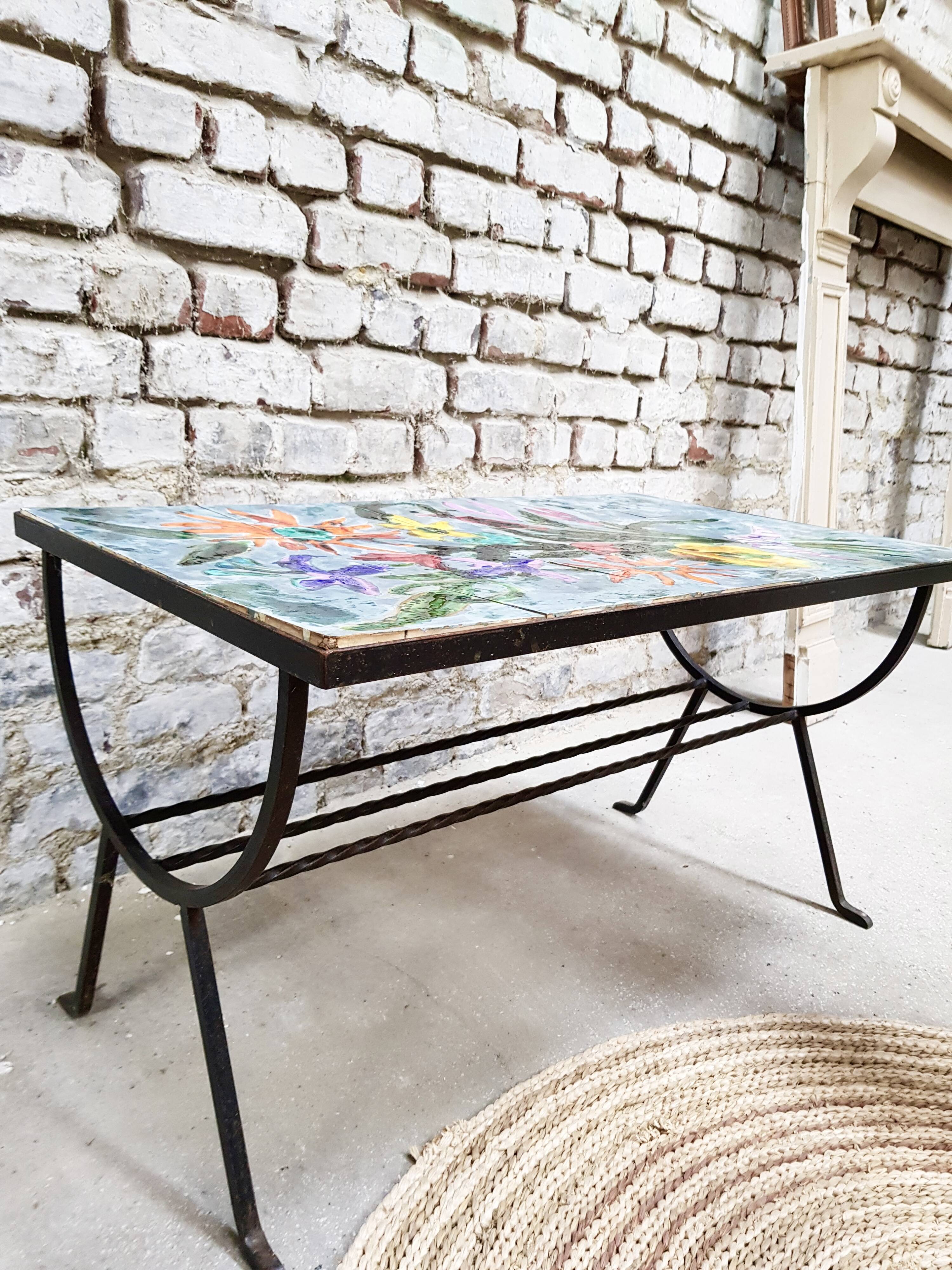 Vintage coffee table