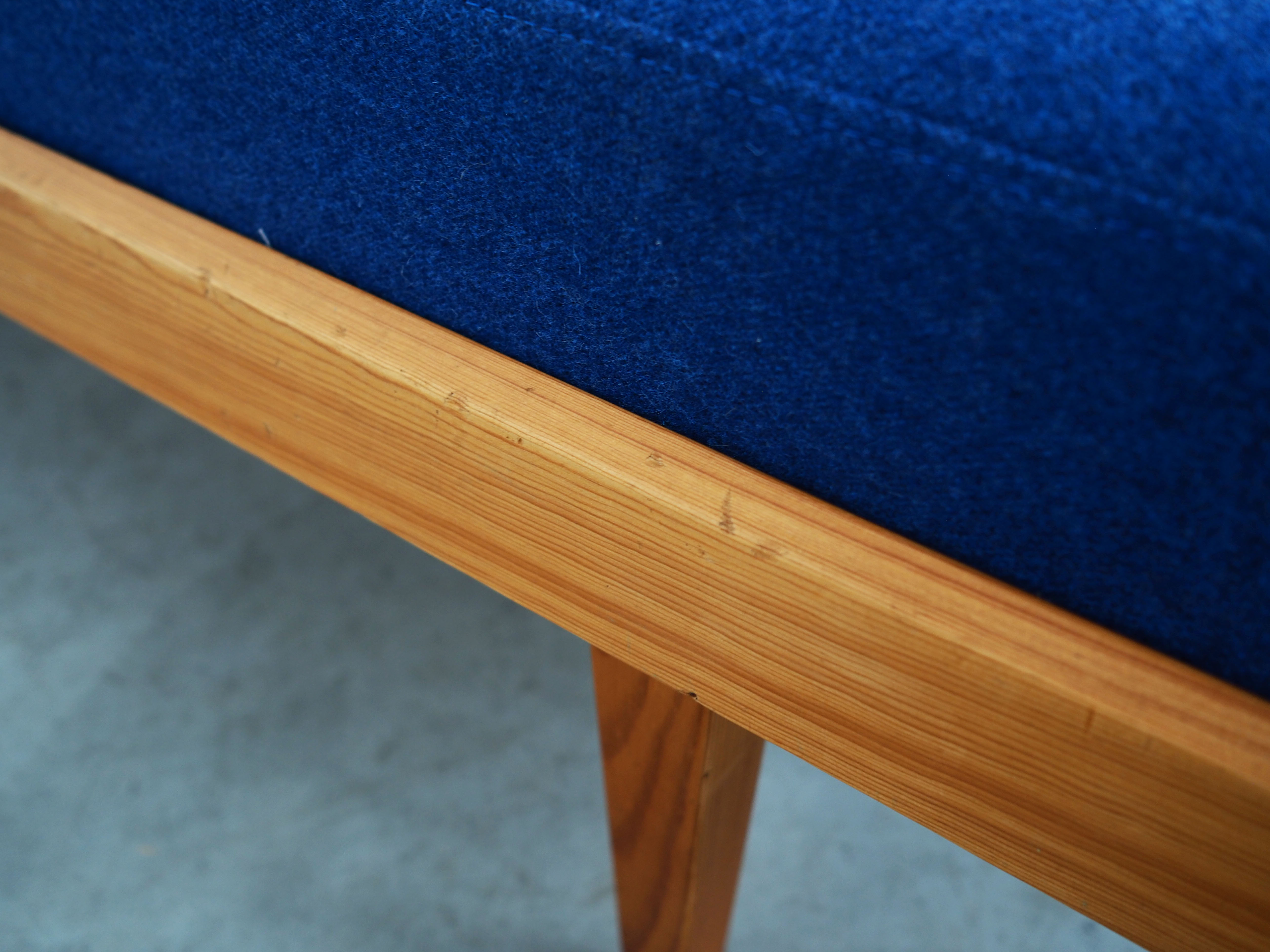 Pine daybed, Danish design, 1970s, manufactured by Horsens Møbelfabrik