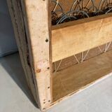 Antique Louis XVI style daybed in carved wood and patterned fabric