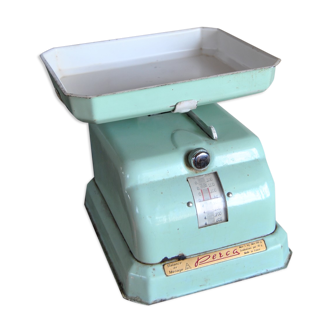 Household scale in water green metal Perca 50s