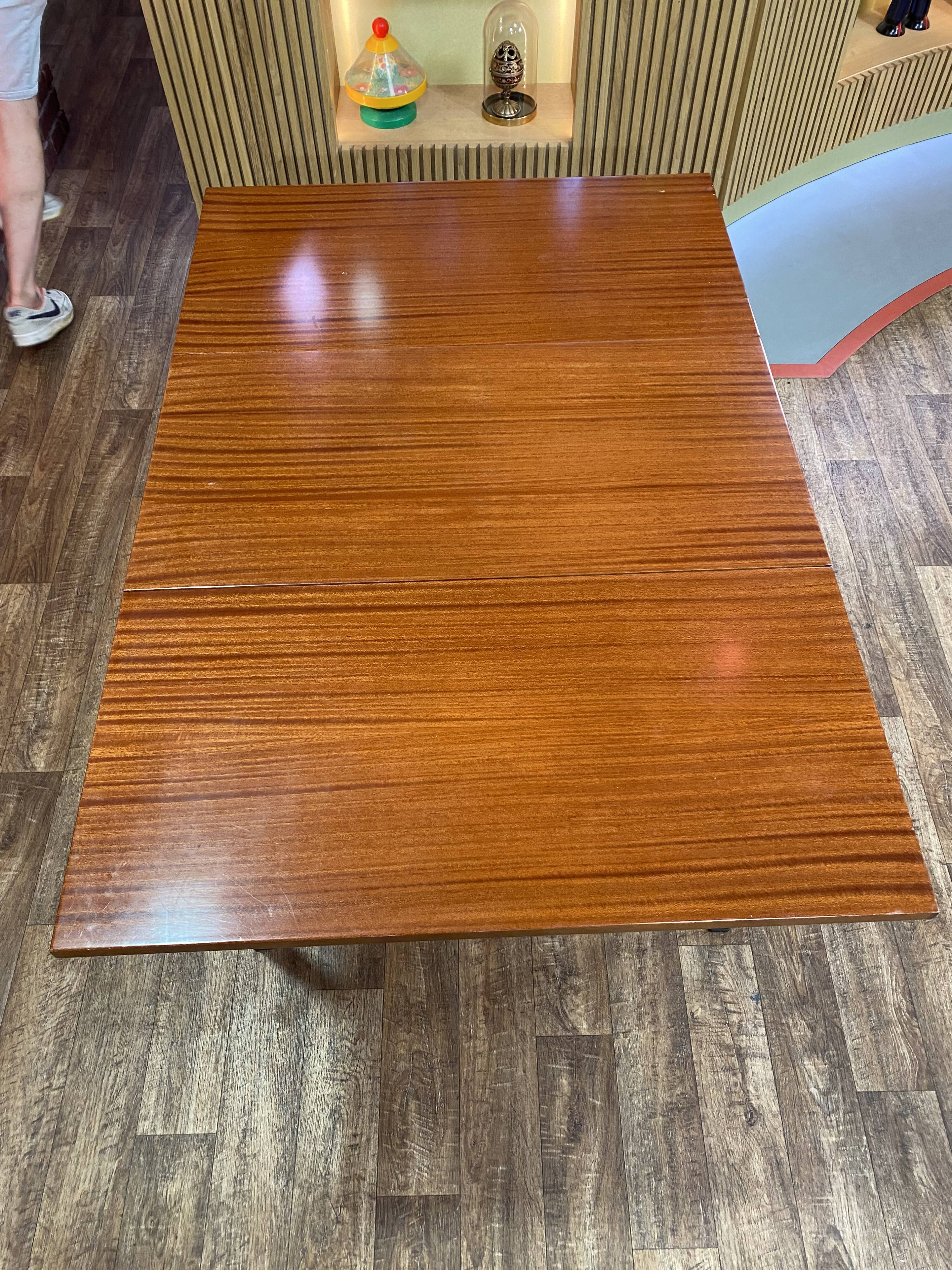 Mahogany veneer dining table by Marcel Gascoin 1960 for Alveole