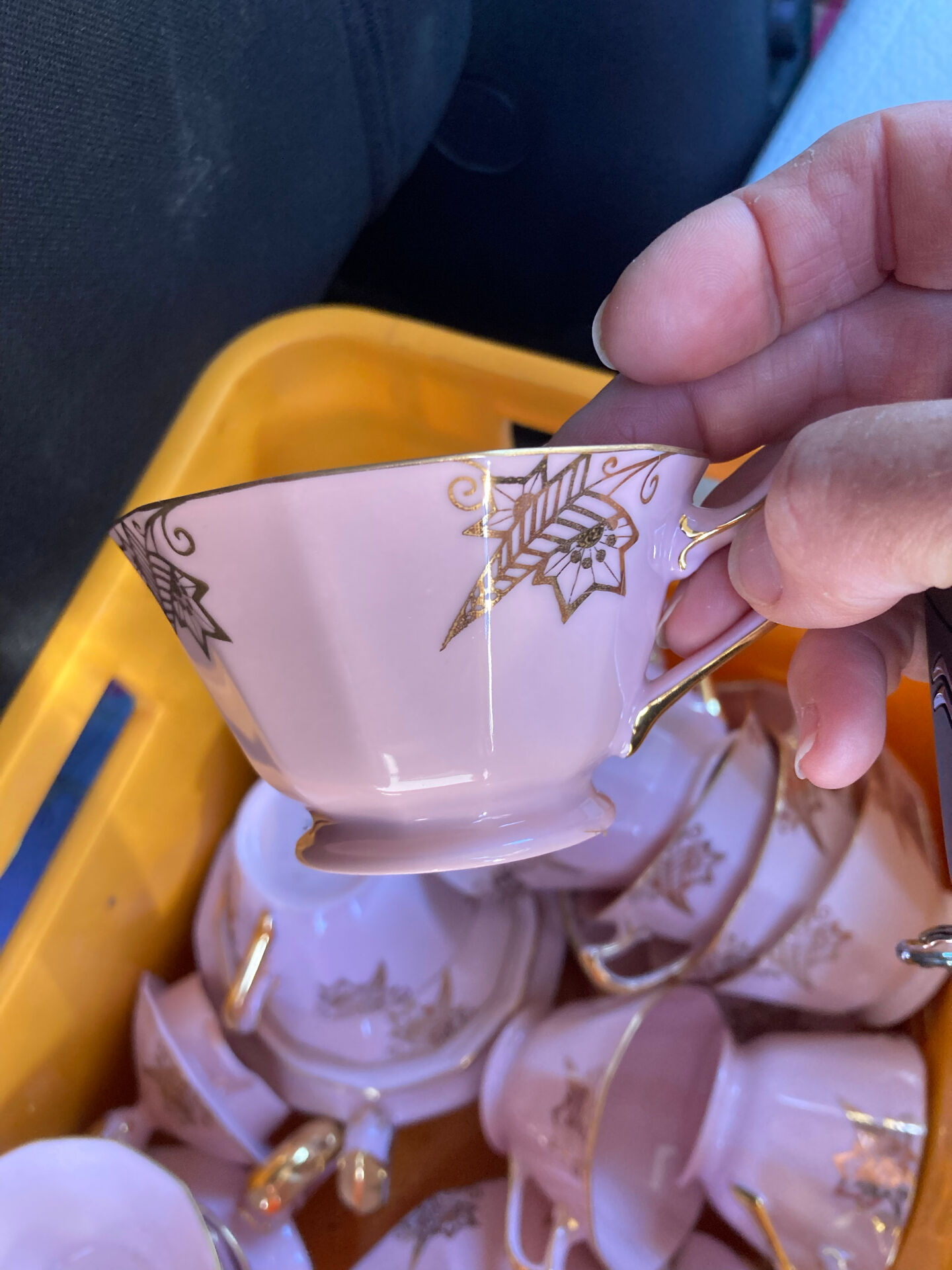 Magnificent service in art deco pastel pink porcelain.