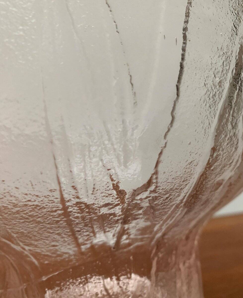 Large glass bowl from the mid-century by Heiniä Kainalossa for Humppila, Finland.