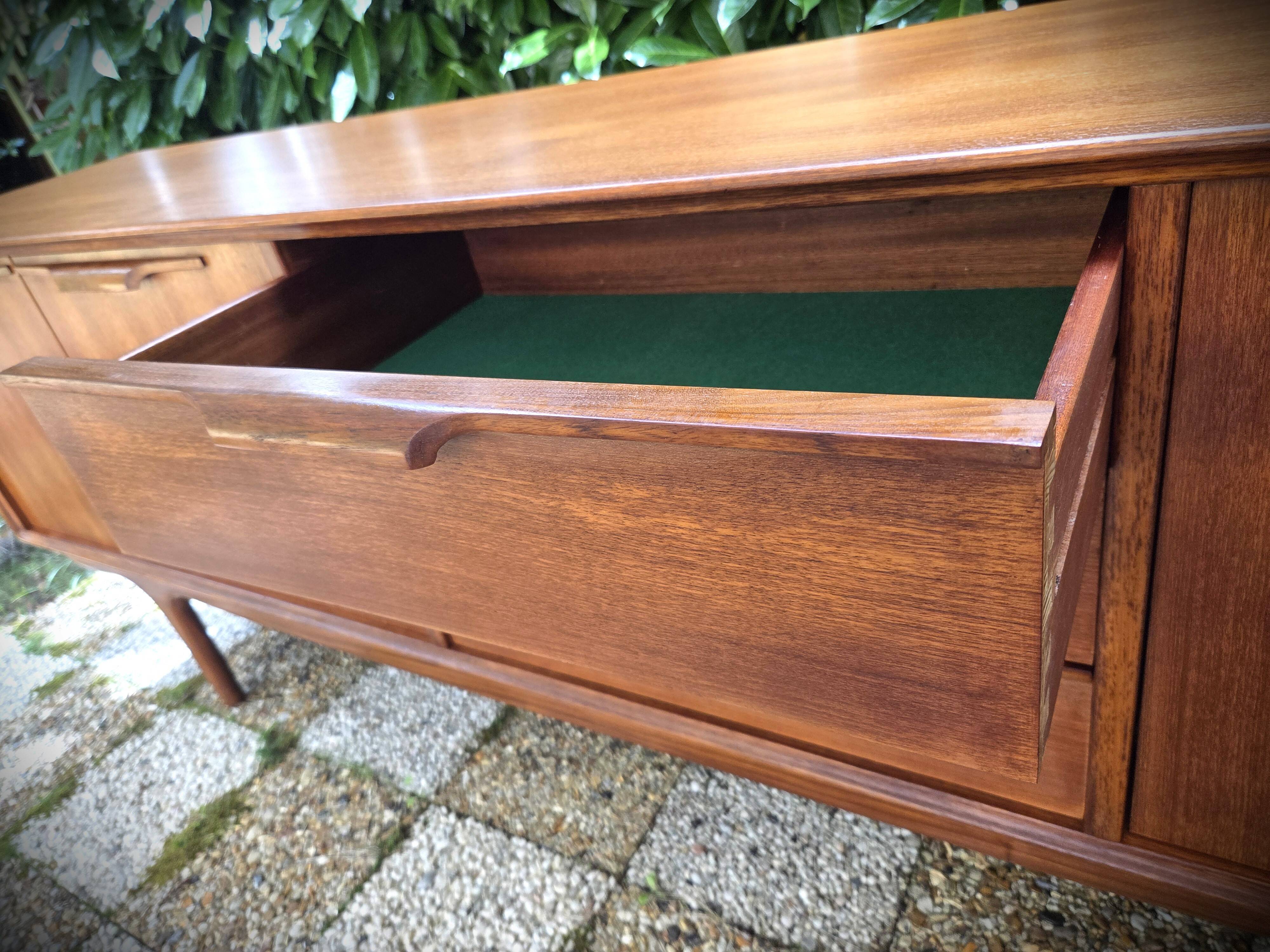 Scandinavian teak enfilade design