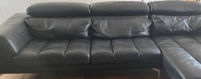 XXL black leather corner sofa