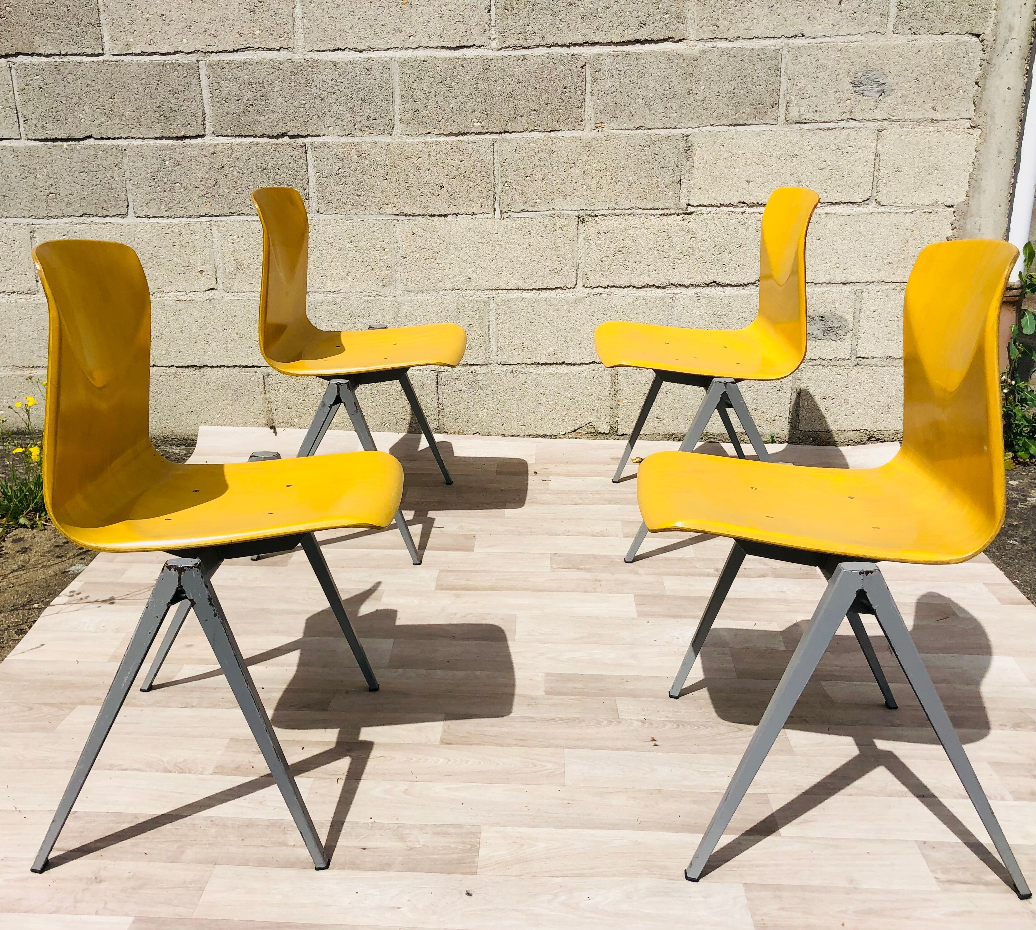 Vintage Chairs Compass Legs S22 Holland