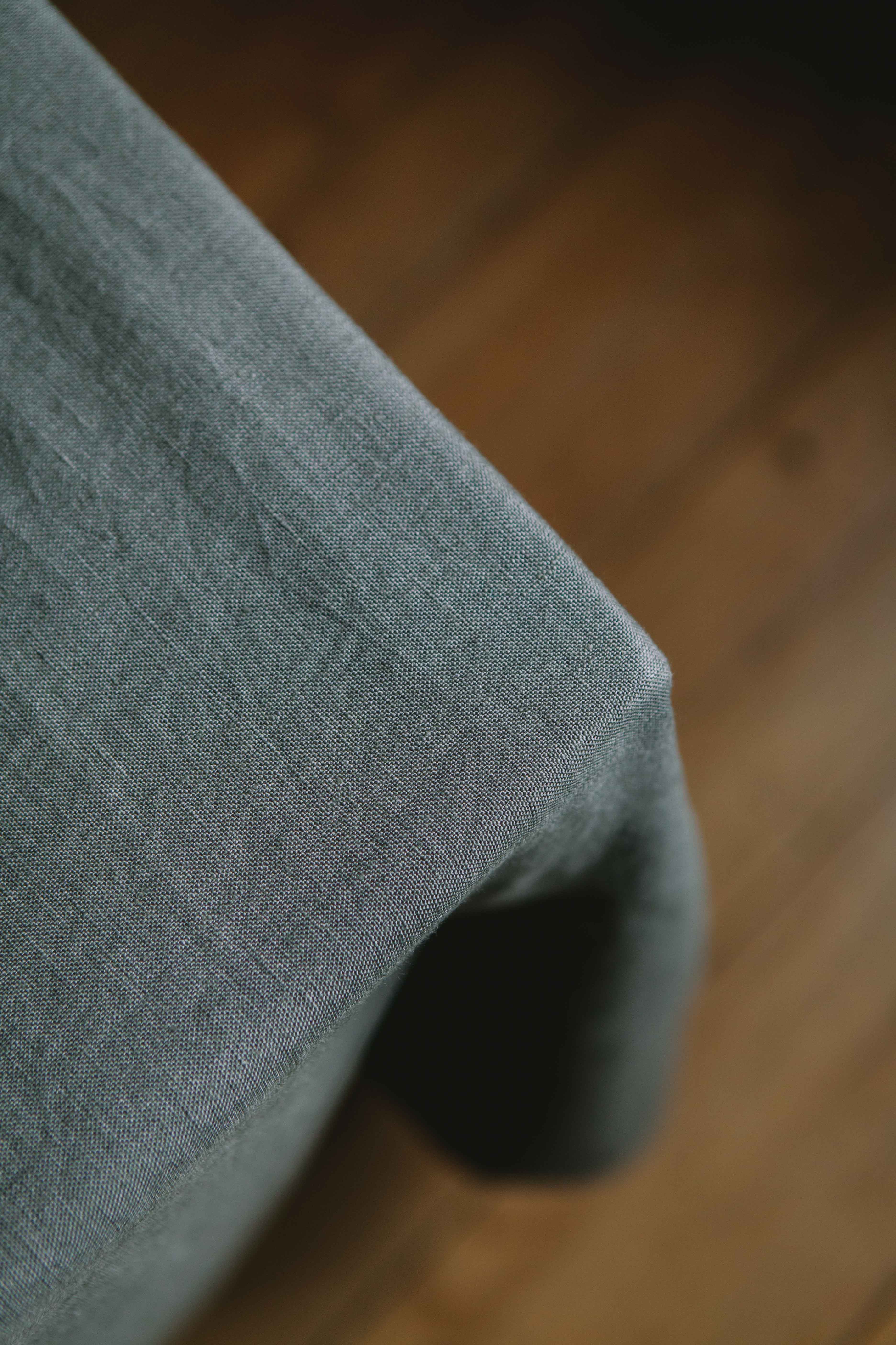 Anthracite gray washed linen tablecloth
