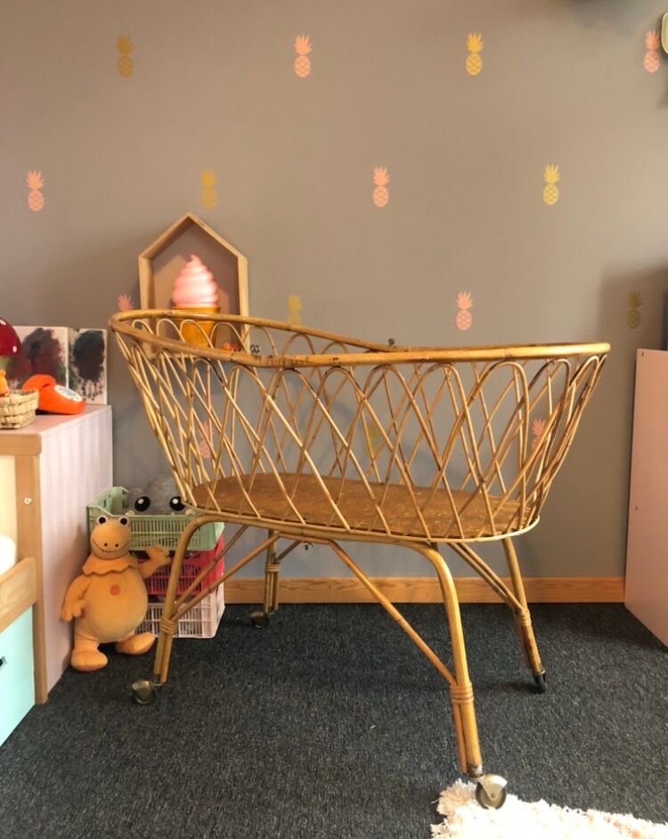 Rattan cradle