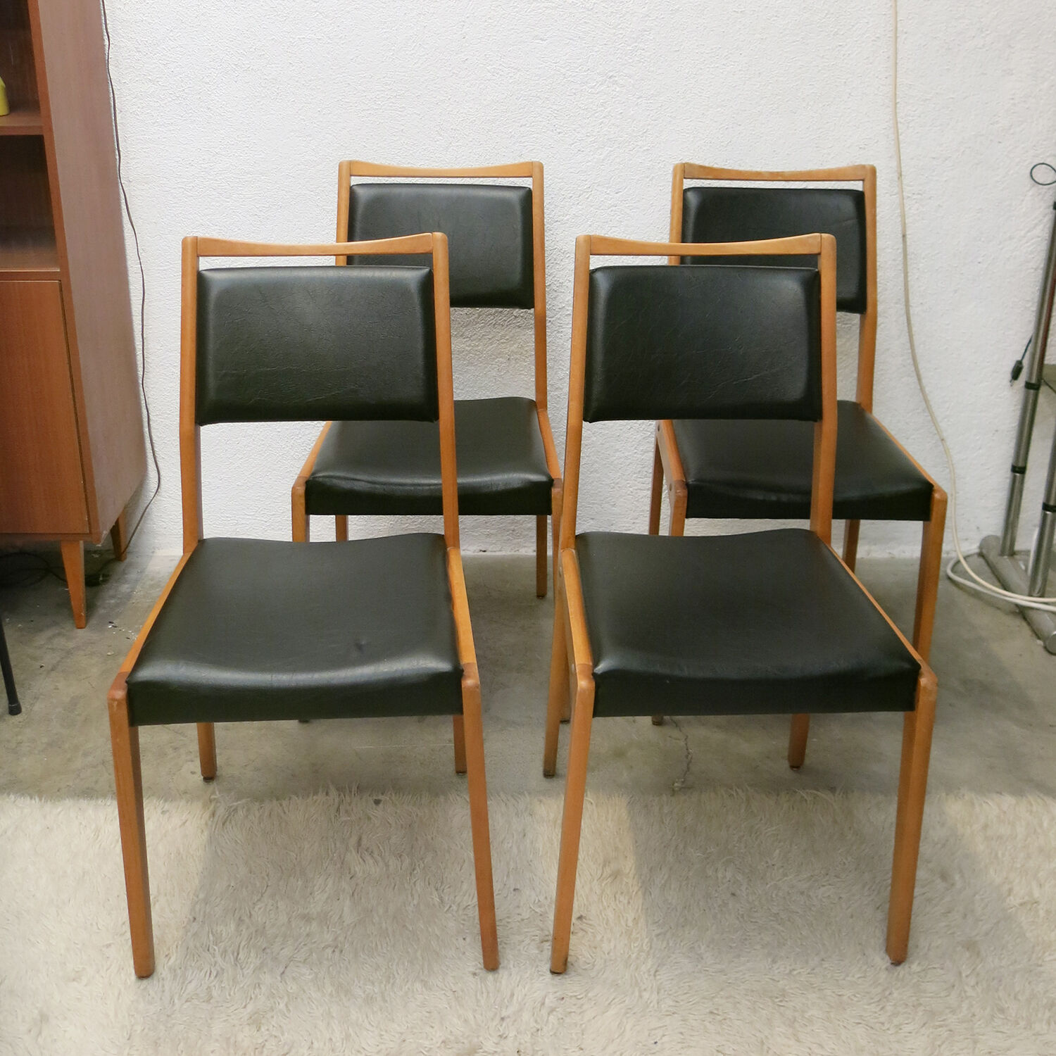 Series of 4 vintage chairs made in Germany