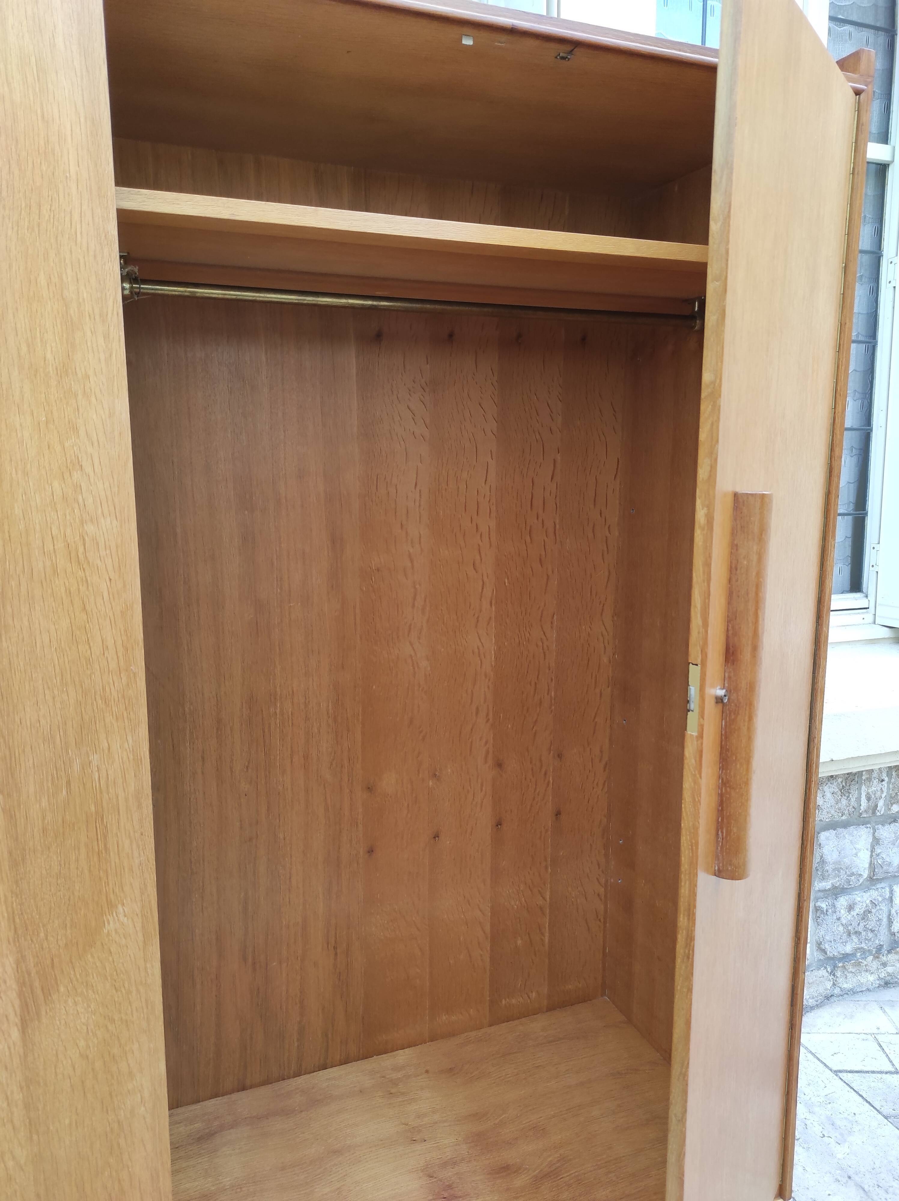 Cabinet SAM Modern Furnishing Company