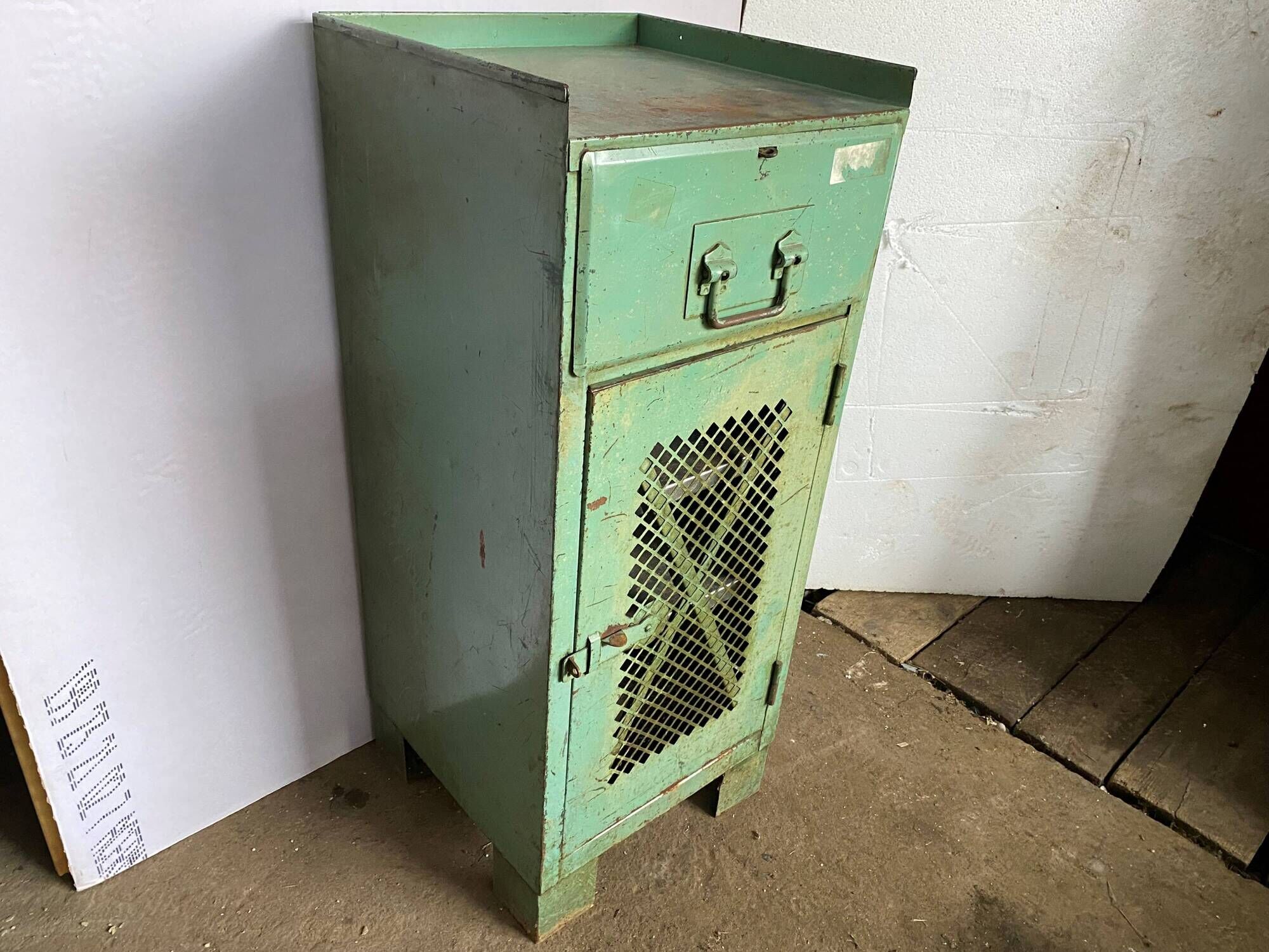 Cabinet with 1 door and 1 industrial metal drawer, 1950