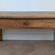 Table basse en noyer