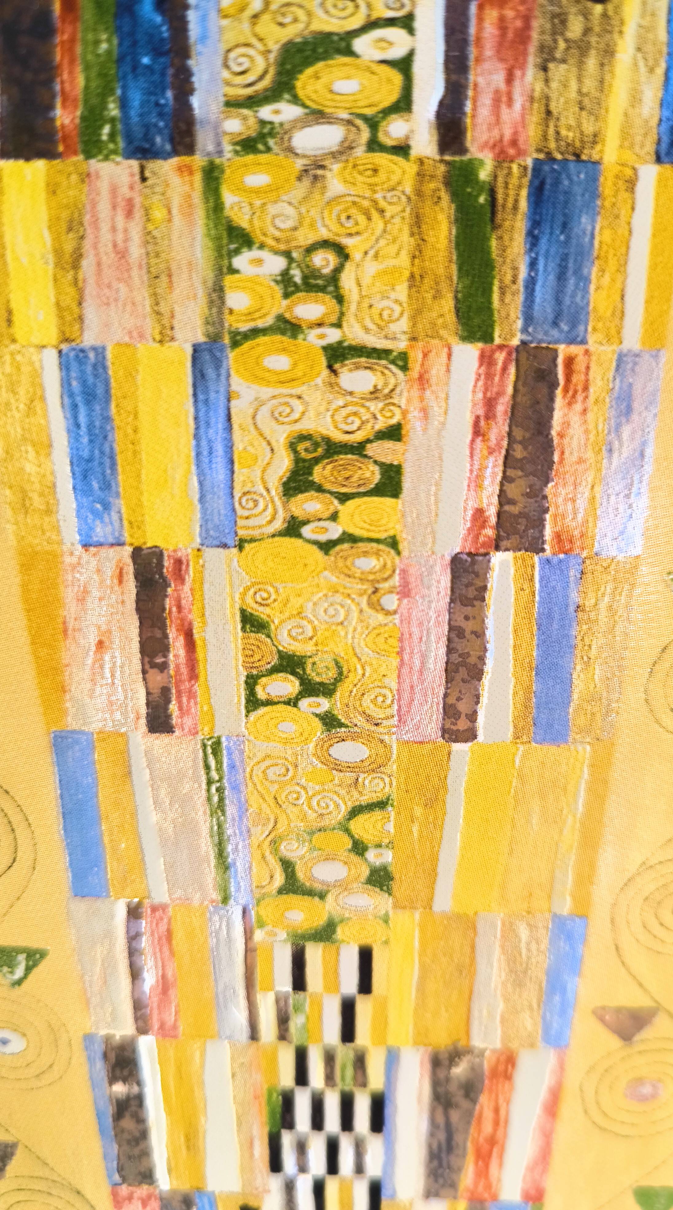 Goebel vase Artis Orbis Gustav Klimt "The Embrace"