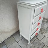 Antique chest of drawers