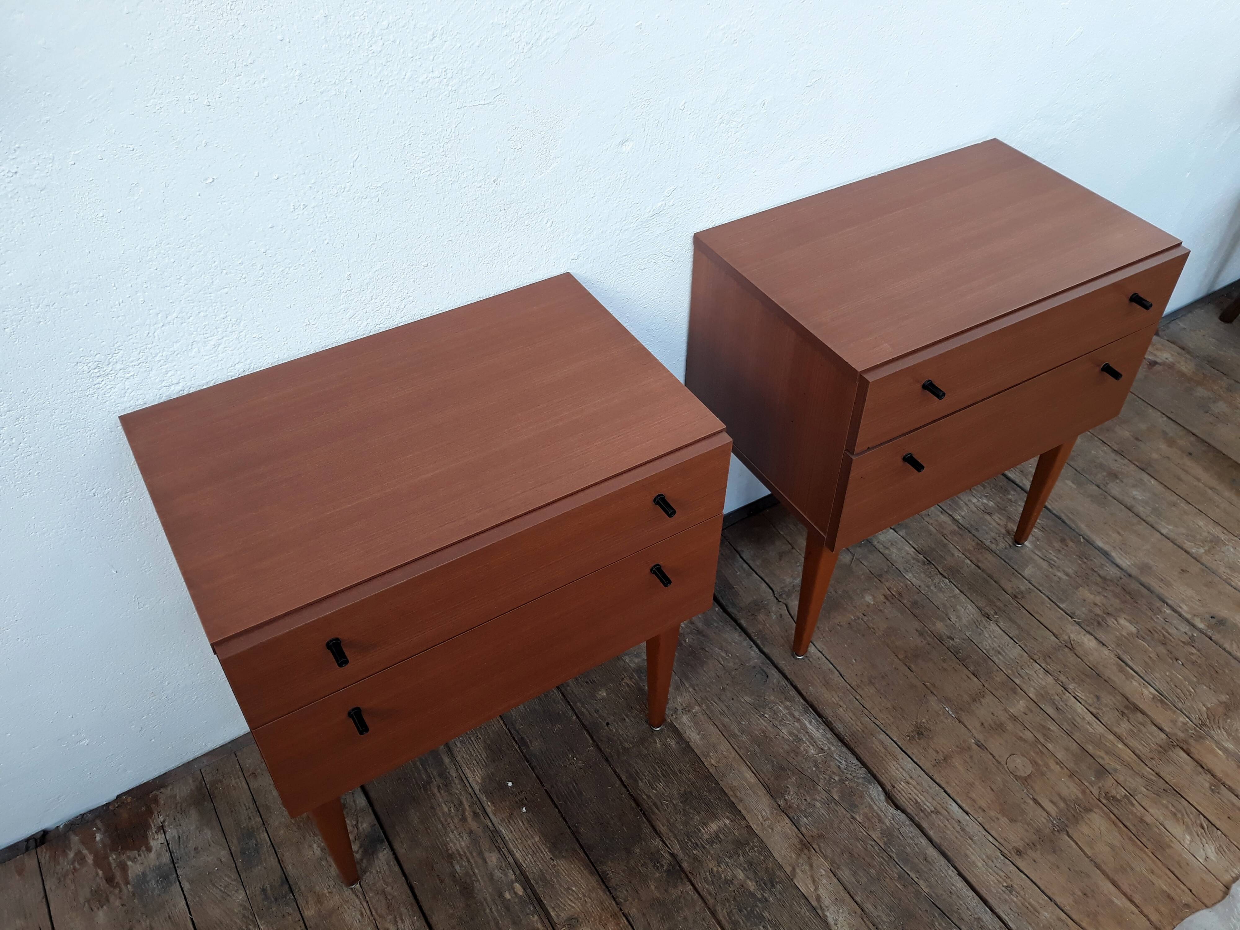 Tables de chevet vintage 1960