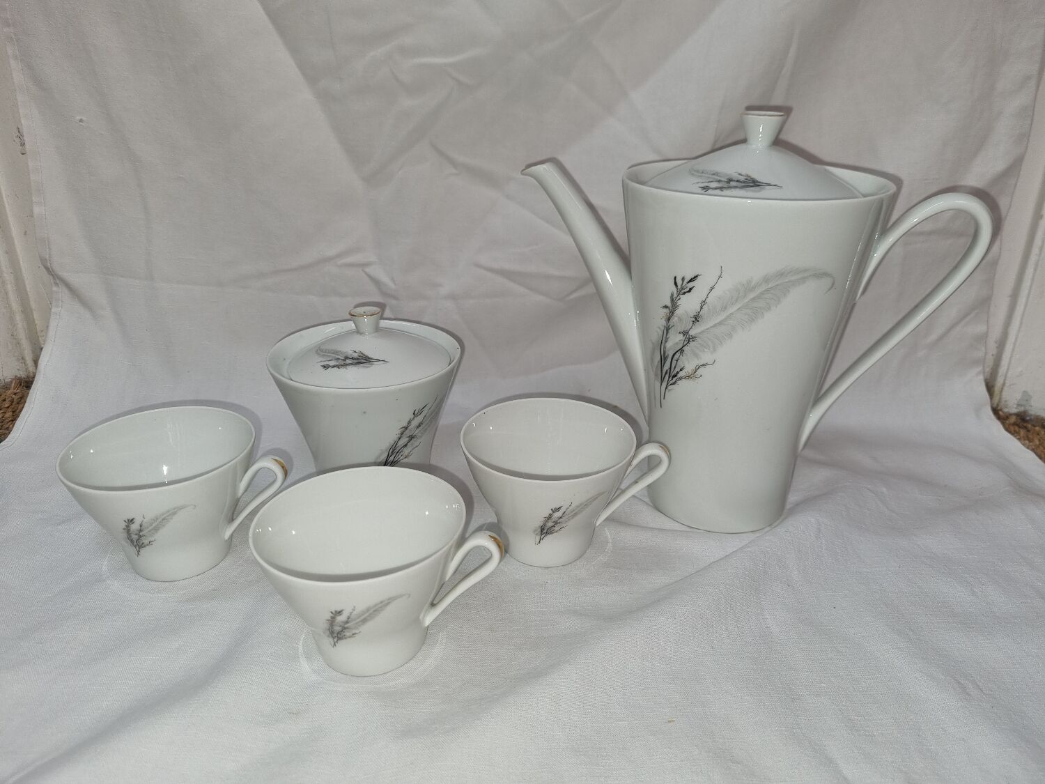 Cafetière porcelaine de Sologne et tasses