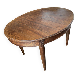 table en chêne ovale