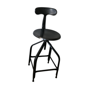 chaise en métal