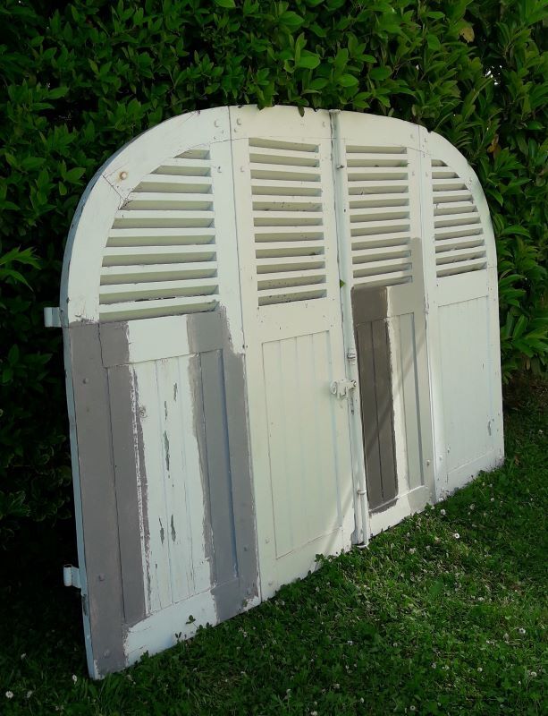 Curved shutters oak and fir H156xL245