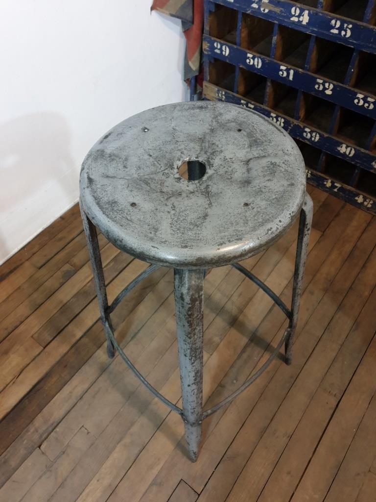 Nicolle workshop stool