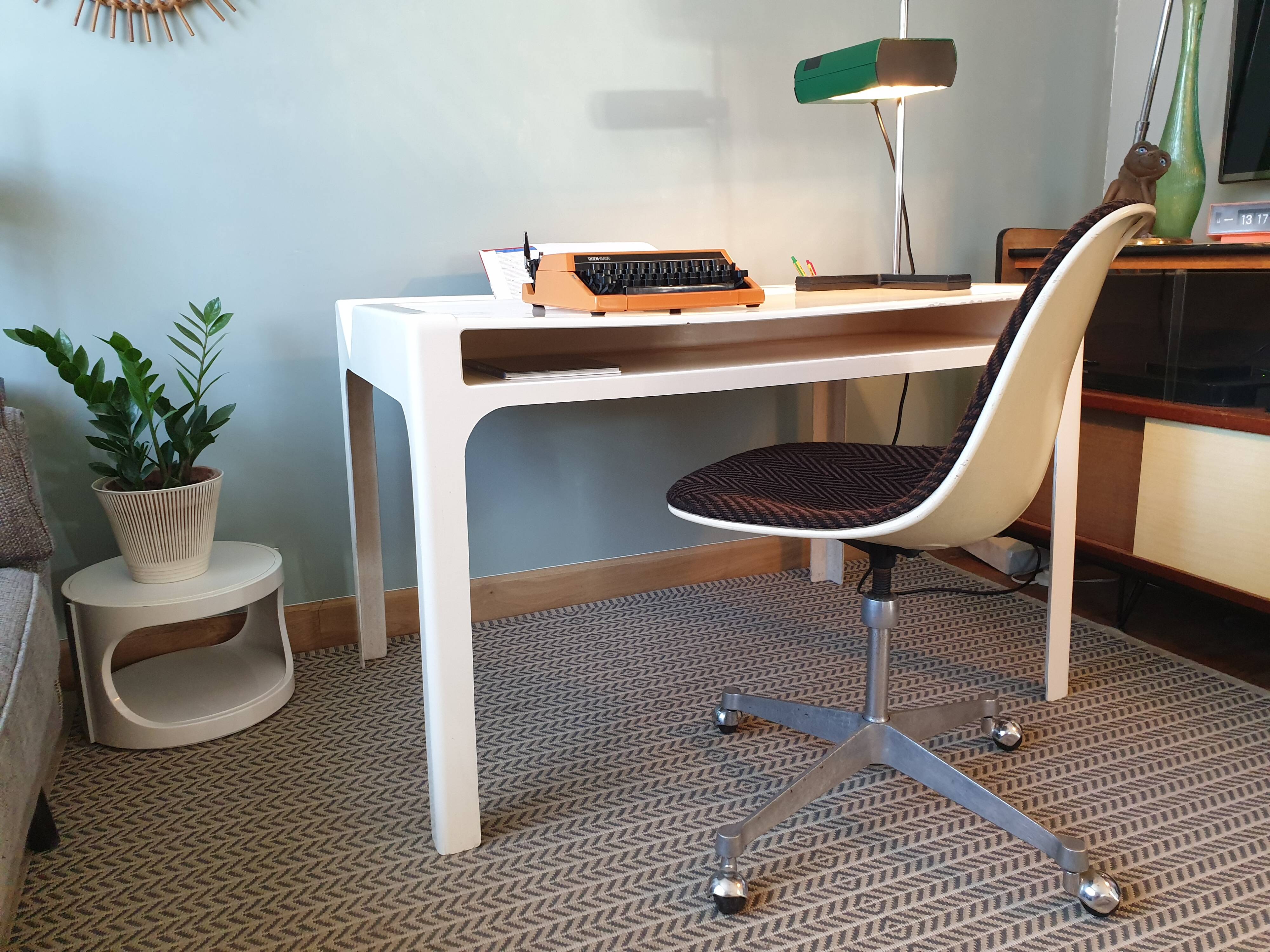 Office Ozoo Marc Berthier 1960 molded fiber