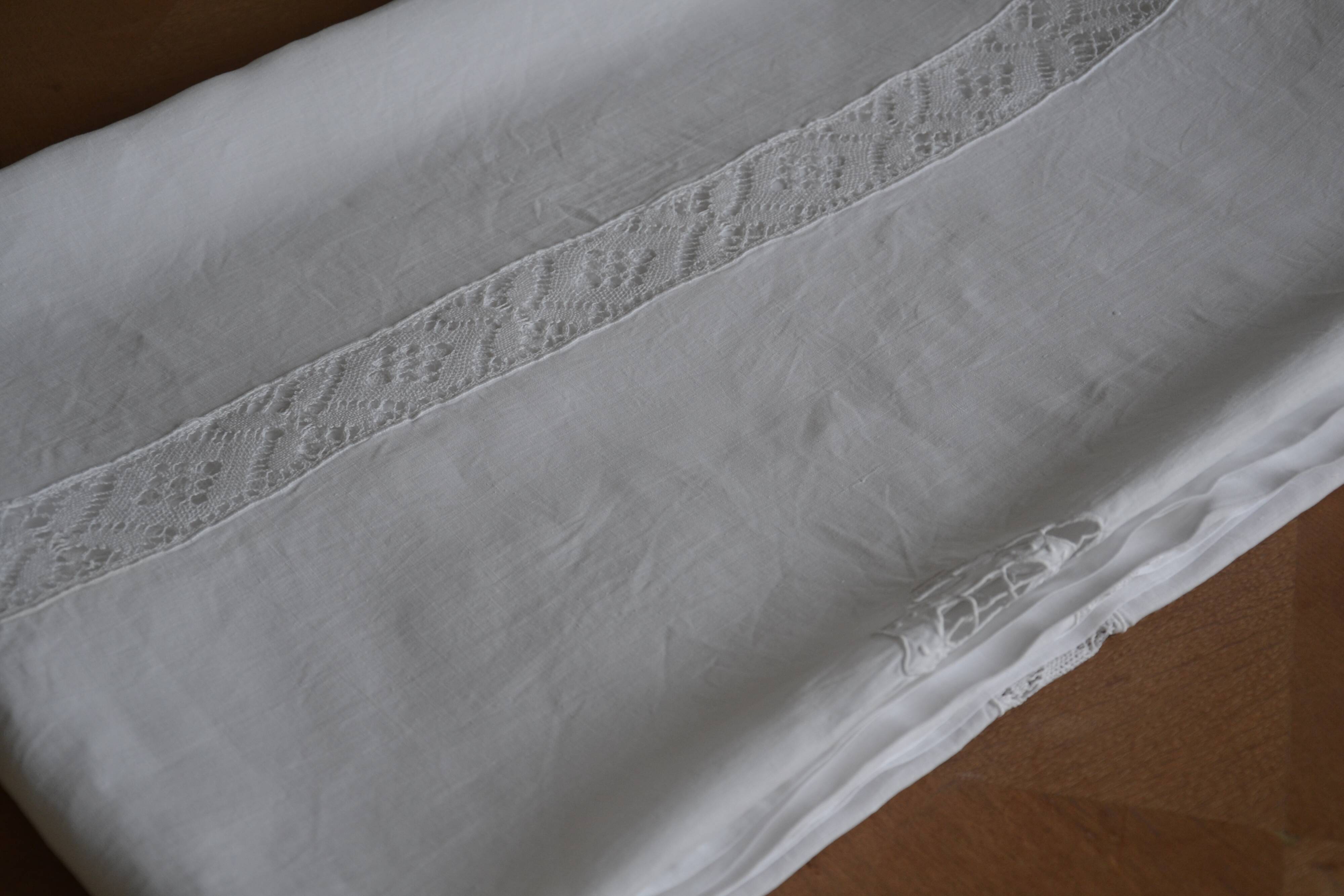 White linen tablecloth with embroidery 181cm/261cm