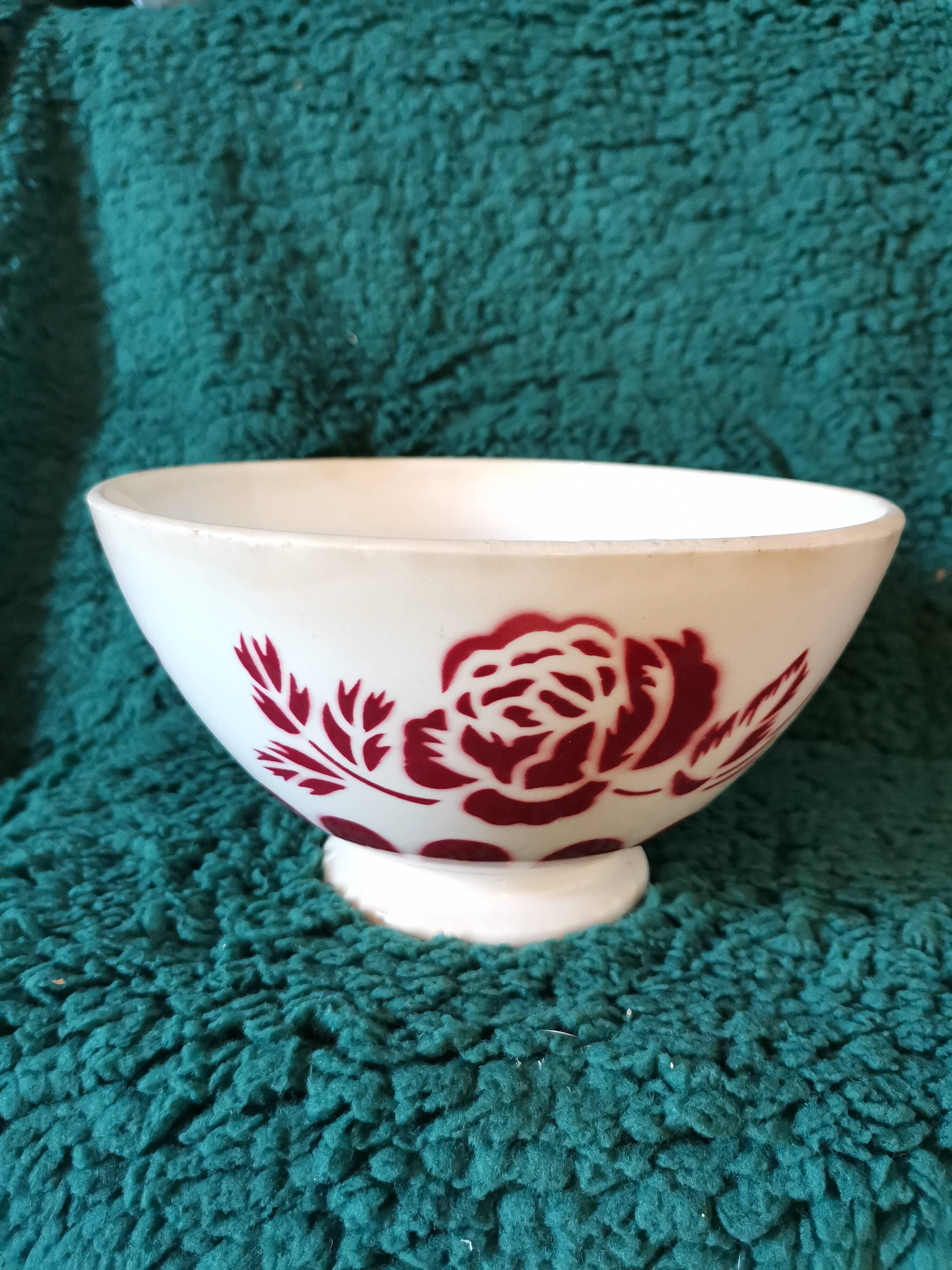 Old bowl Digoin pink red