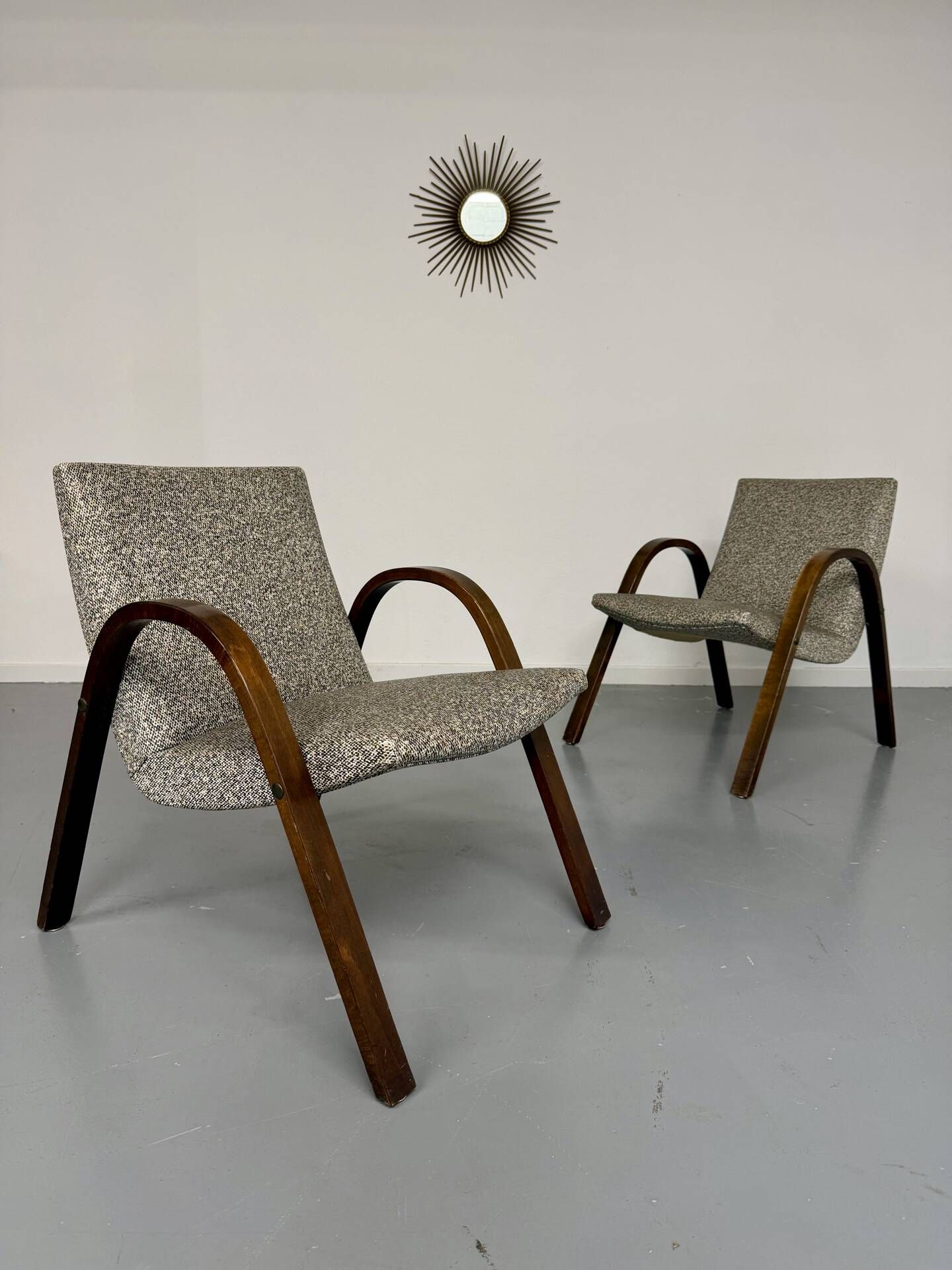 Set of 2 vintage design Bow-Wood Steiner armchairs, 1950s.