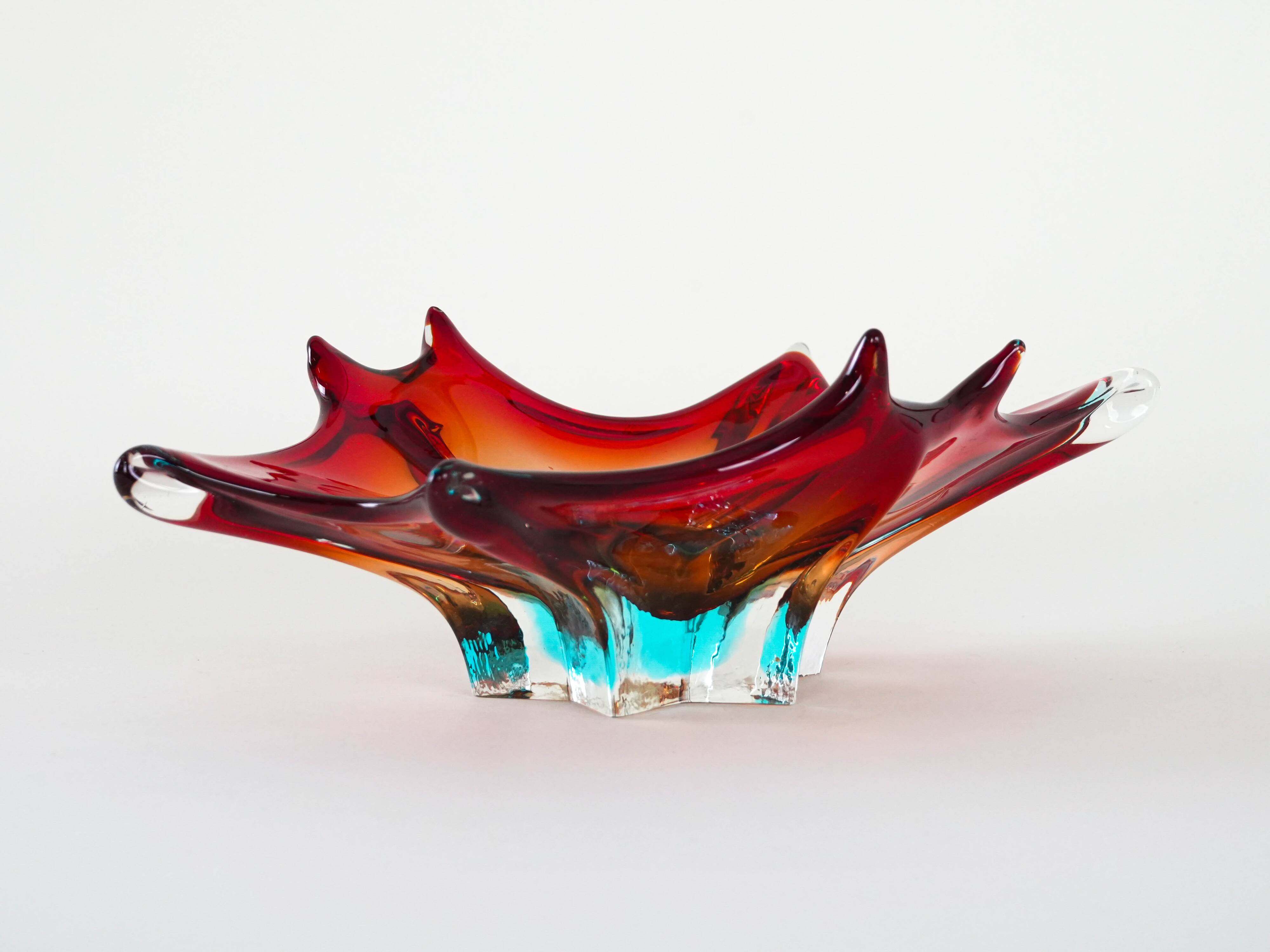 Platter, Murano glass, Italian design, 1970s, production: Italy