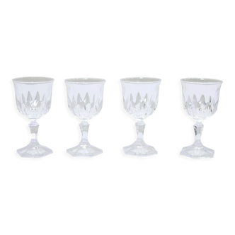 Series of 4 glasses with vintage liqueur cristal d'Arques