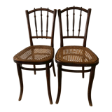 Paire de chaises Thonet cannées