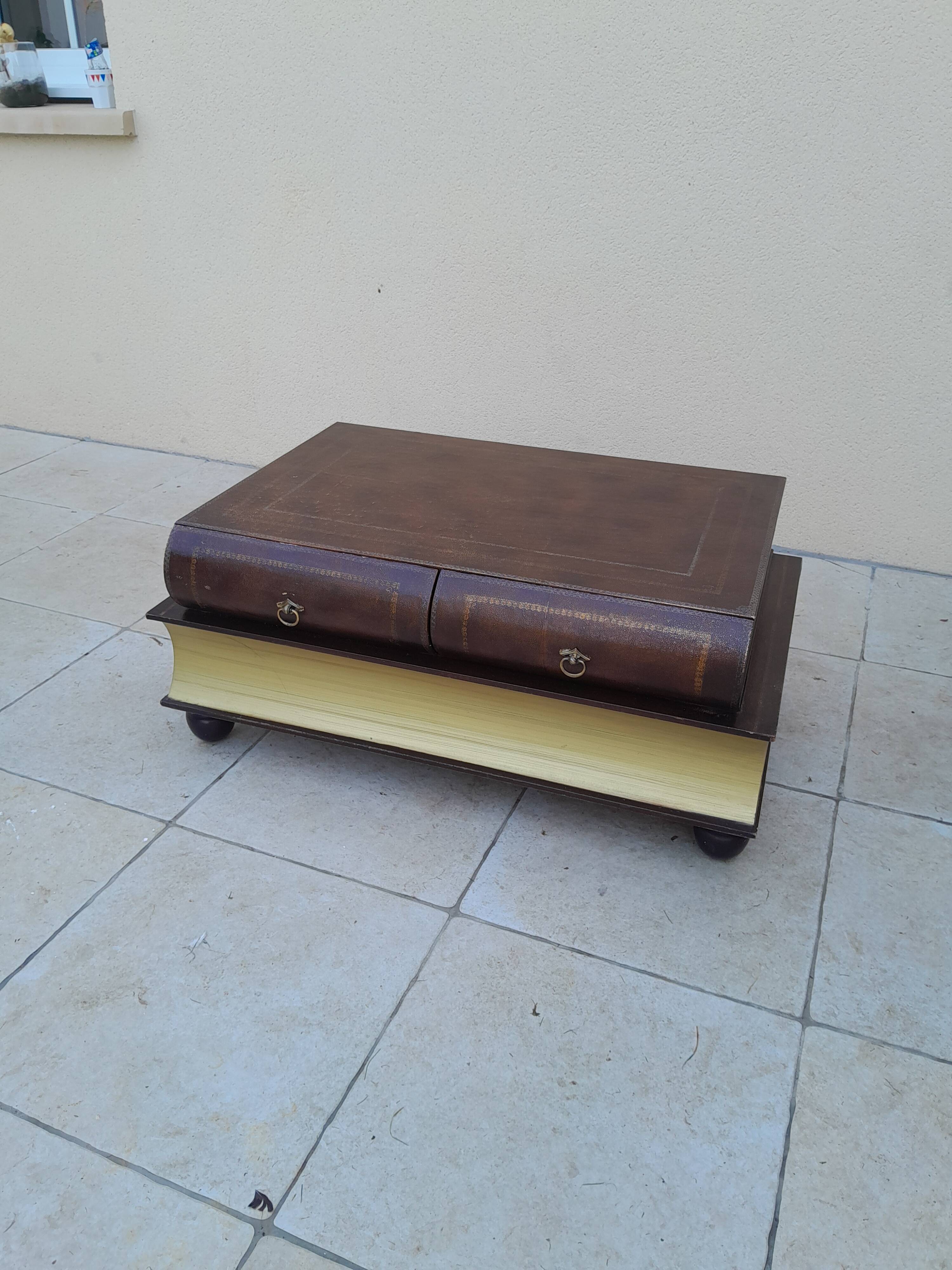 Vintage coffee table in the shape of an old book from the 80s